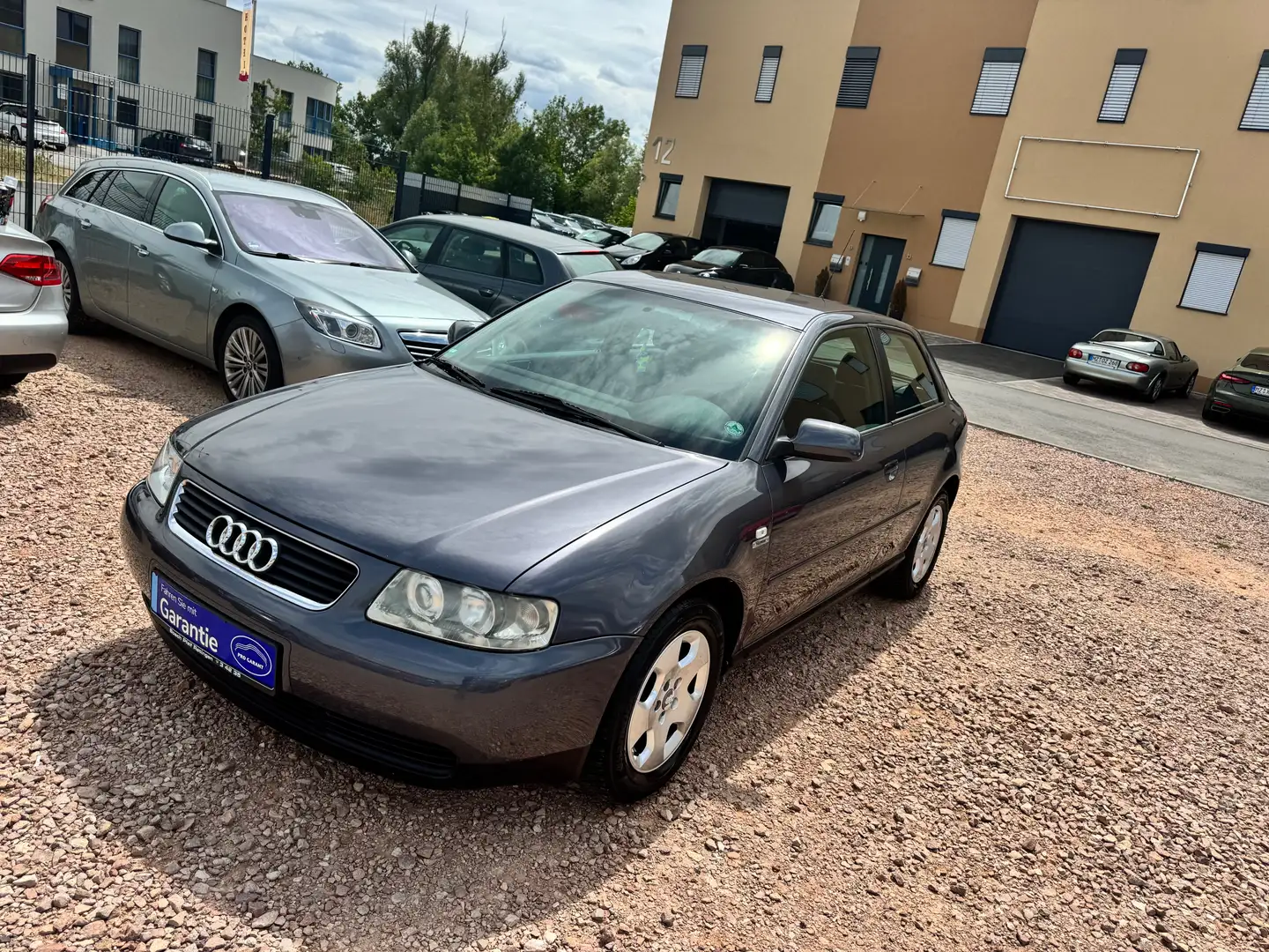 Audi A3 1.6 Ambiente TÜV Garantie, 1 Jahr Zahnriemen Gris - 2