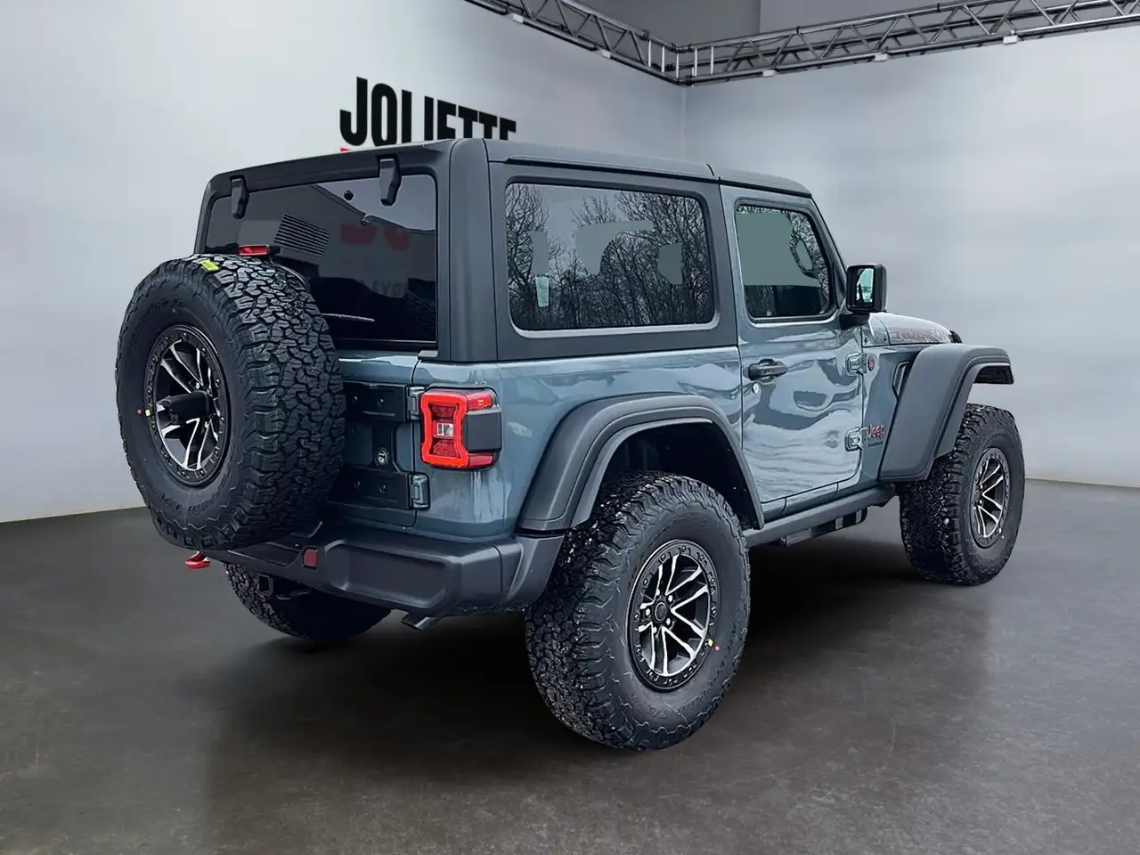 Jeep Wrangler снимка Jeep Wrangler