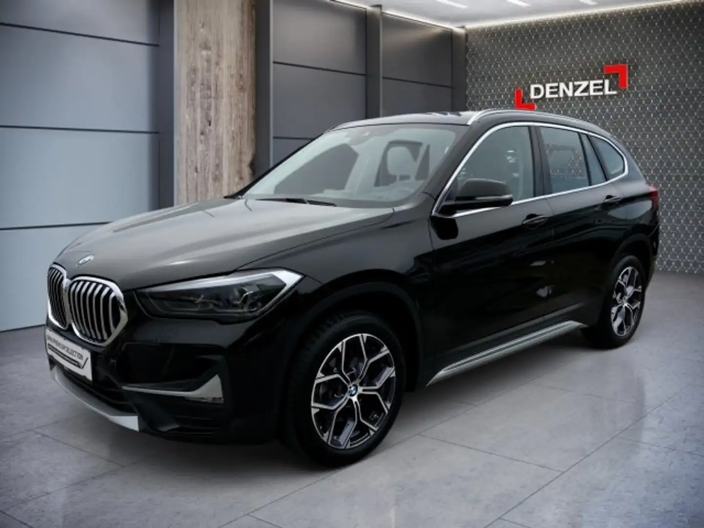 BMW X1 sDrive18i F48 Noir - 1