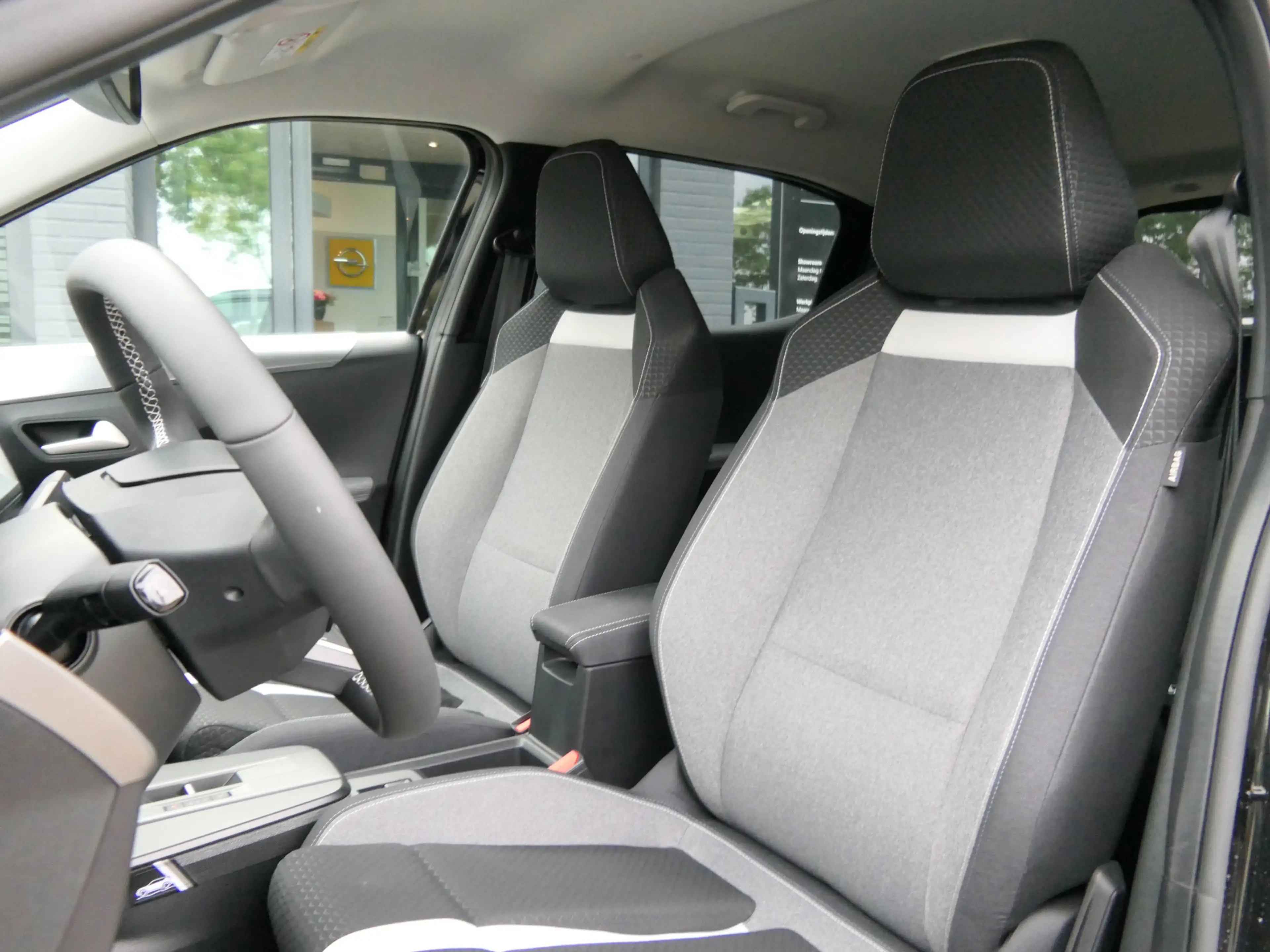 Opel Frontera Extended Range Electric GS 54 kWh | 100% elektrisc — photo 4