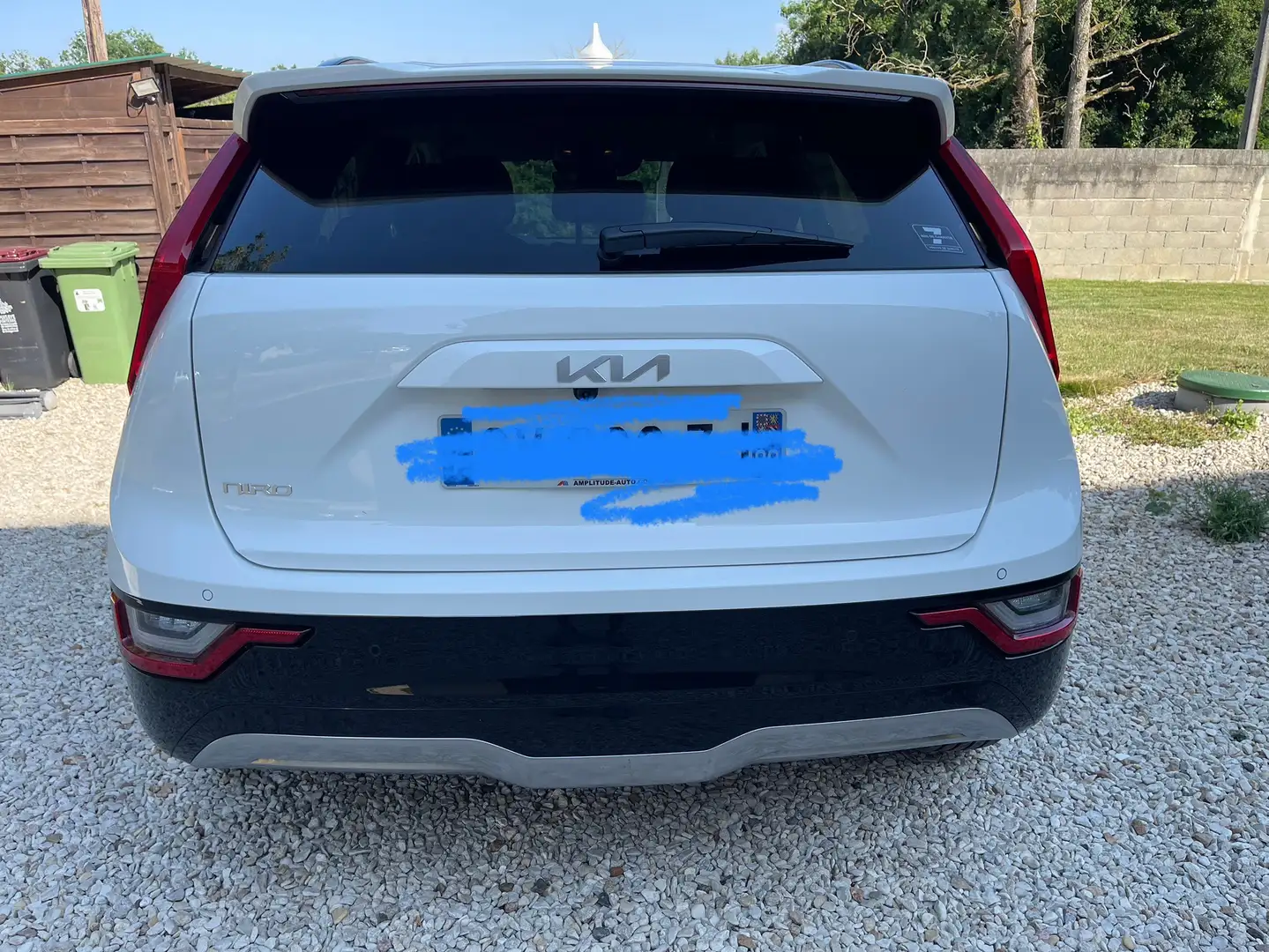 Kia Niro 1.6 GDi Hybride 141 ch DCT6 Premium Blanc - 1