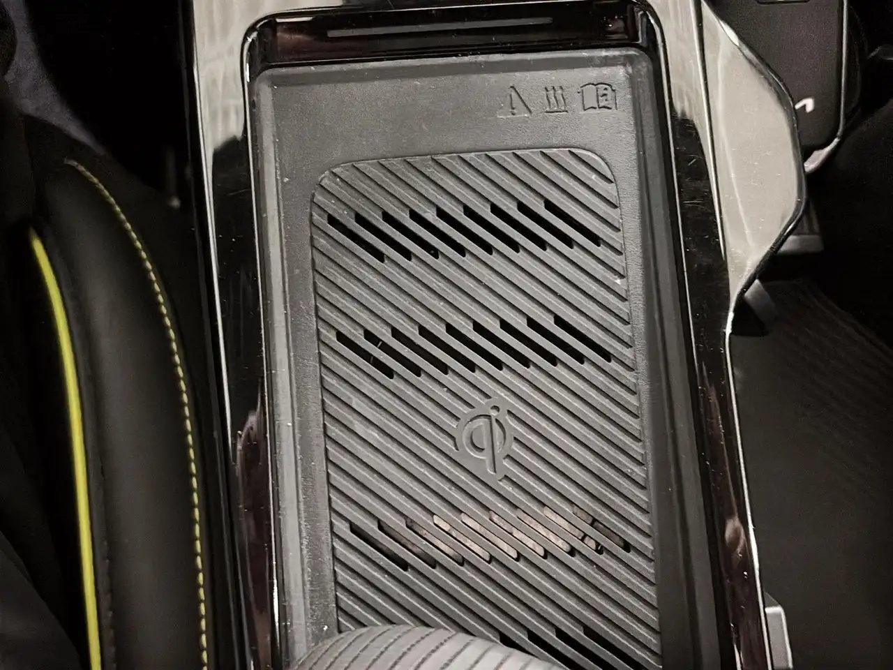 Kia EV6 снимка Kia EV6
