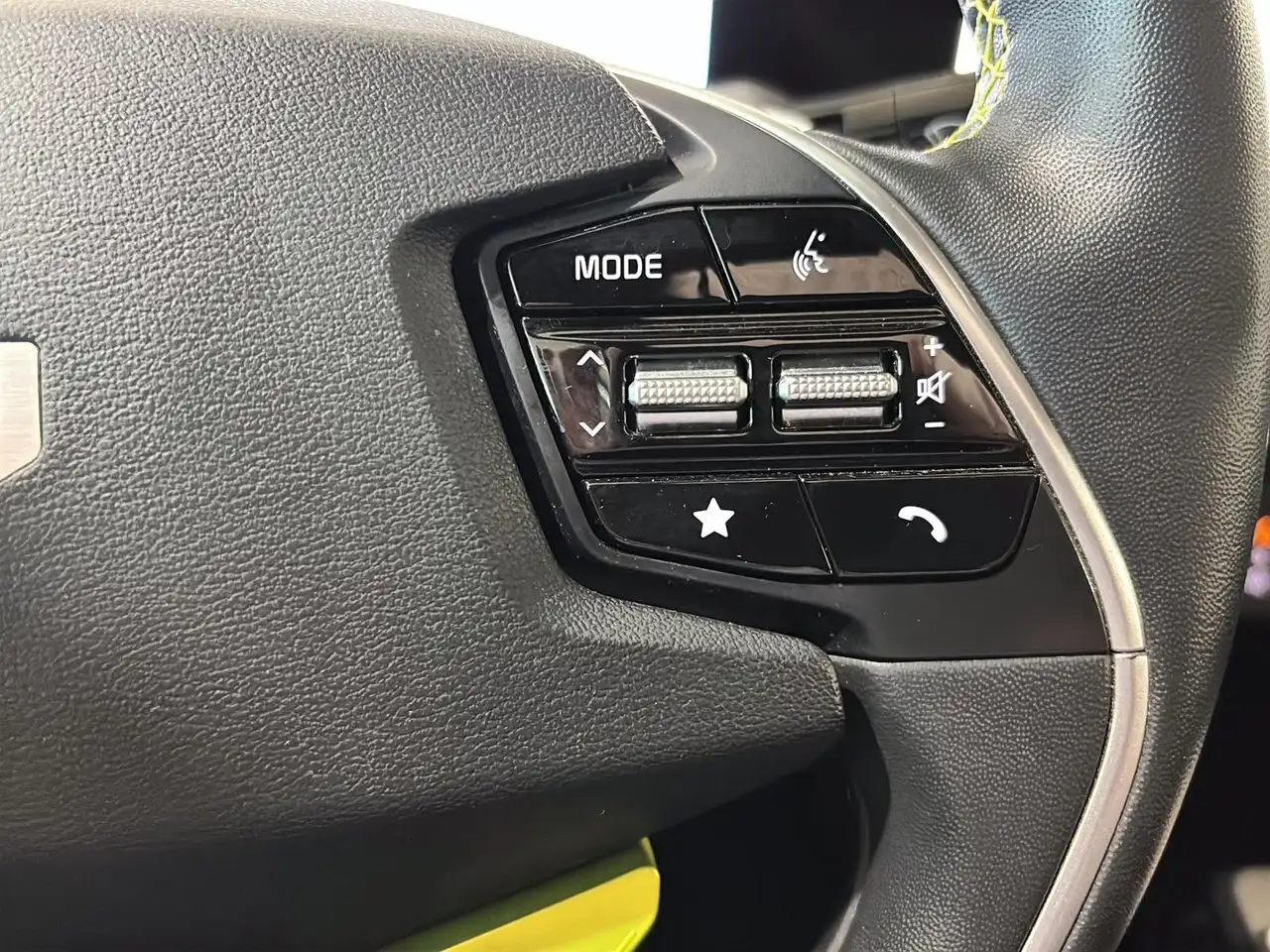 Kia EV6 снимка Kia EV6