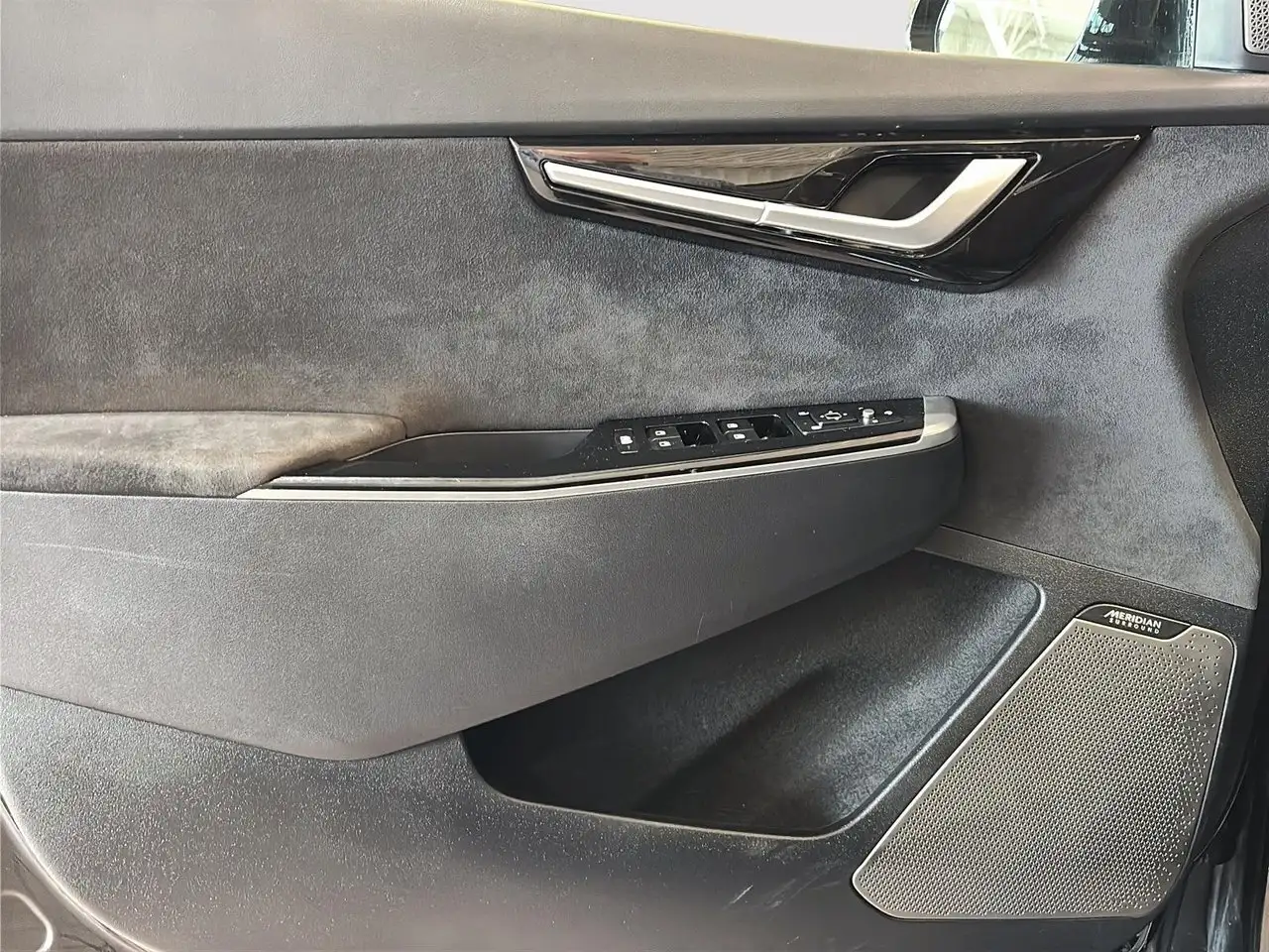 Kia EV6 снимка Kia EV6