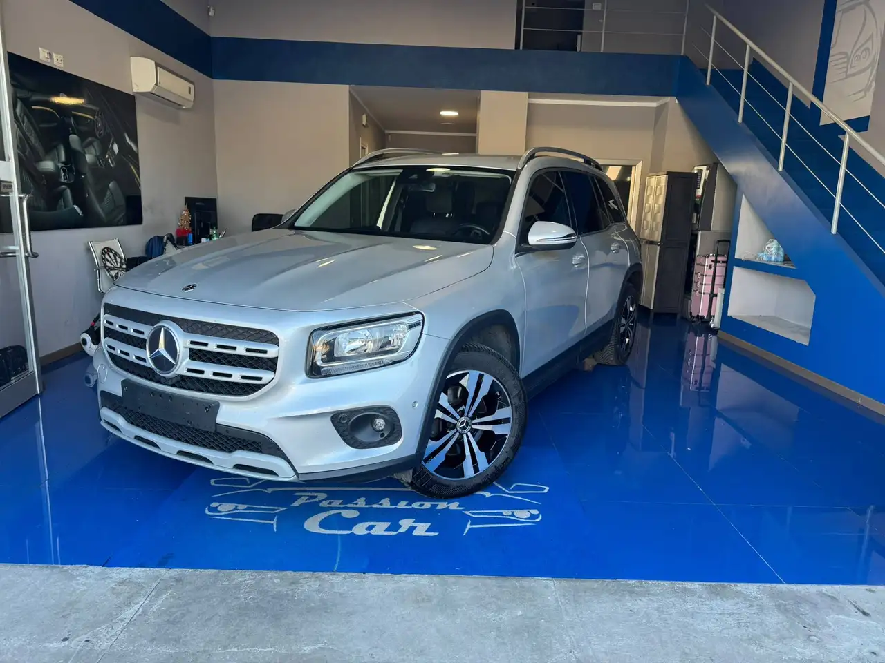 Mercedes-Benz GLB 180 GLB 180 d Sport auto — photo 1 of 15
