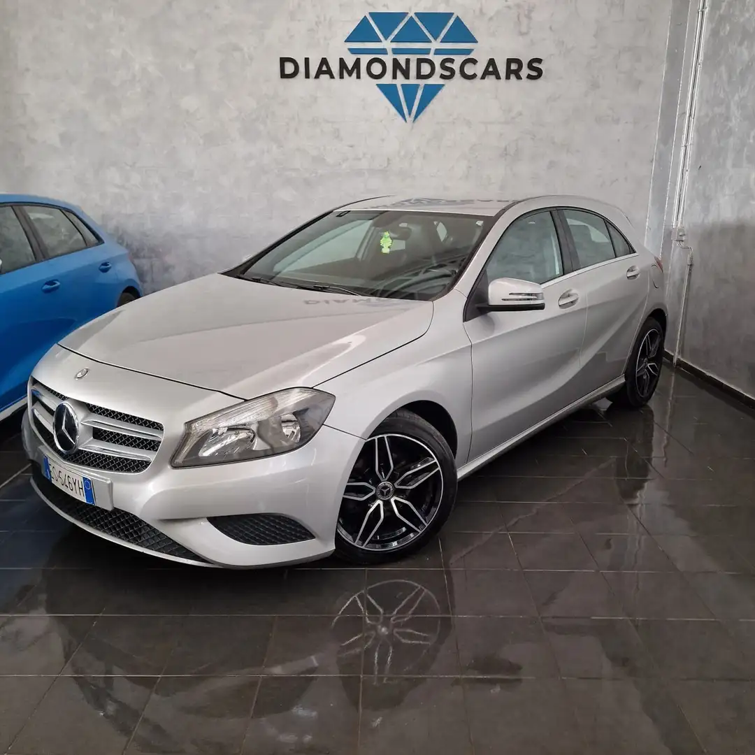 Mercedes-Benz A 180 A 180 CDI Automatic Sport Grigio - 1