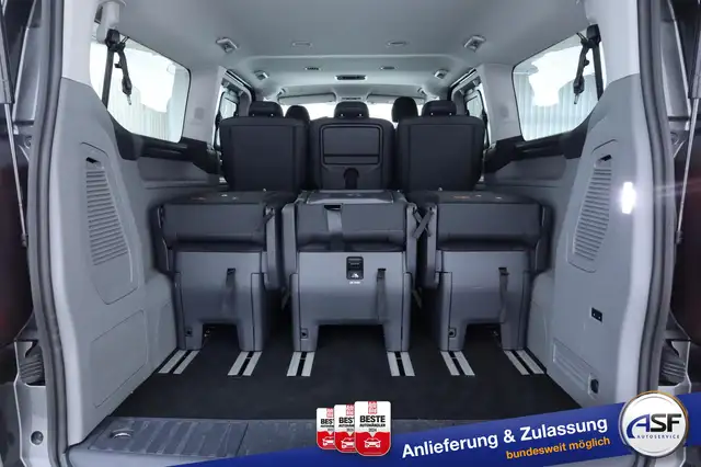 Ford Tourneo Custom view 12