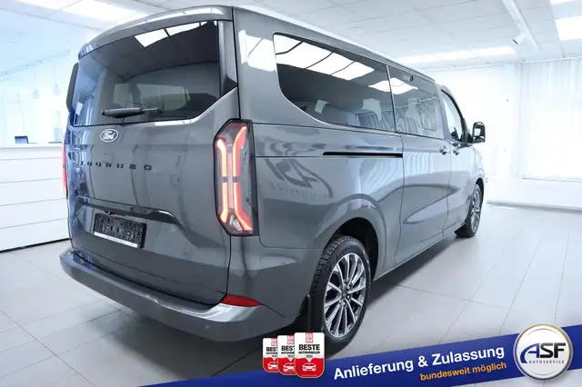 Ford Tourneo Custom view 7