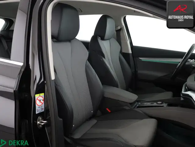 Skoda Enyaq view 12