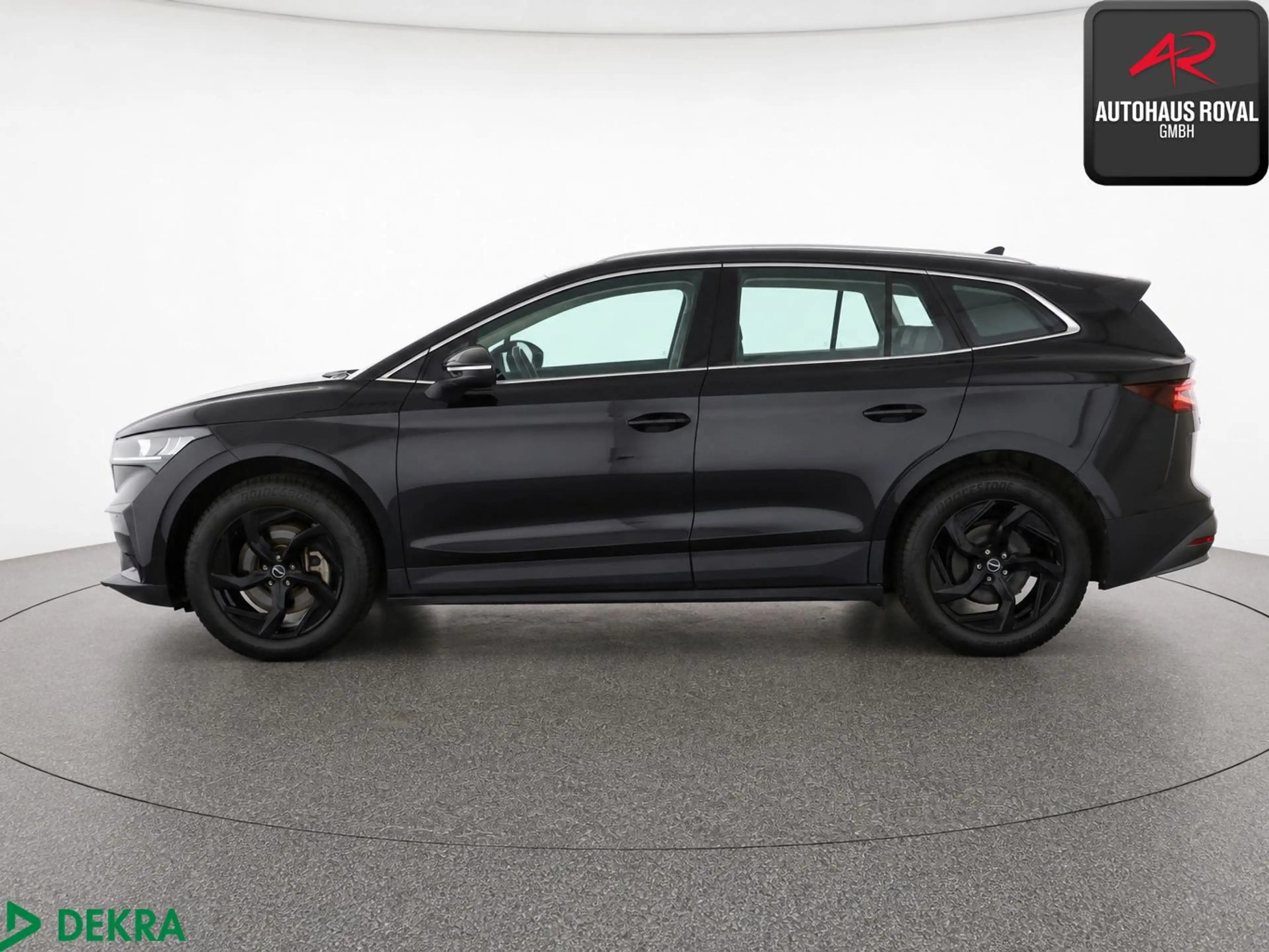 Skoda Enyaq 85 LOFT WÄRMEPUMPE,KEYLESS,KAMERA,1.HAND — photo 2