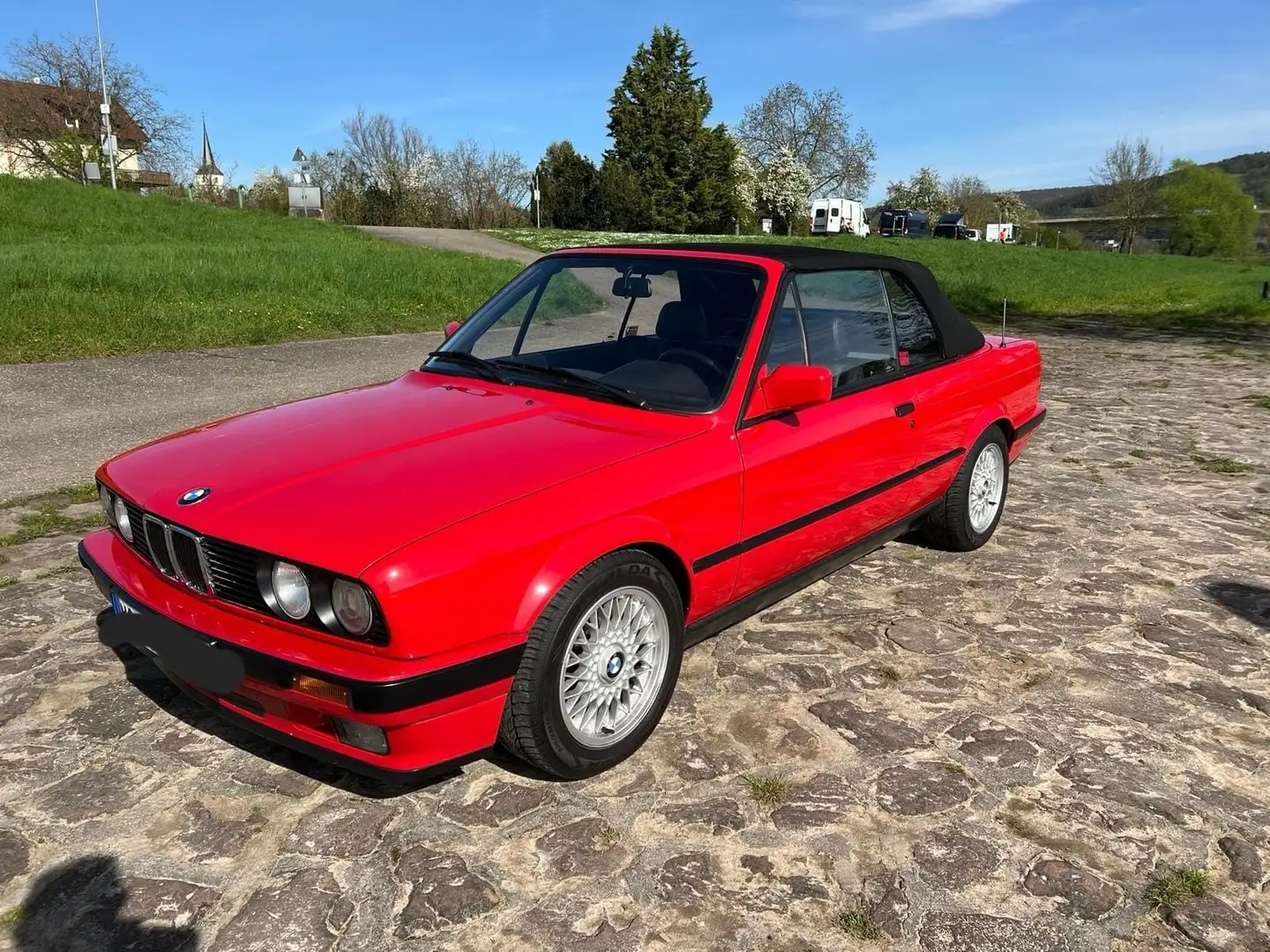 BMW 320 320i Czerwony - 1
