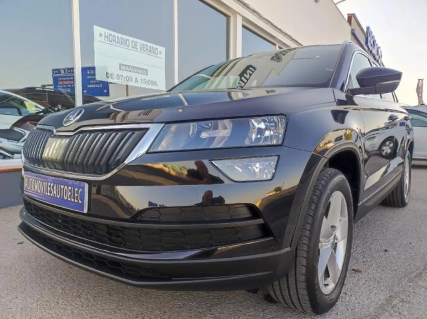 Skoda Karoq 2.0TDI AdBlue Ambition 4x4 DSG 110kW Negro - 1