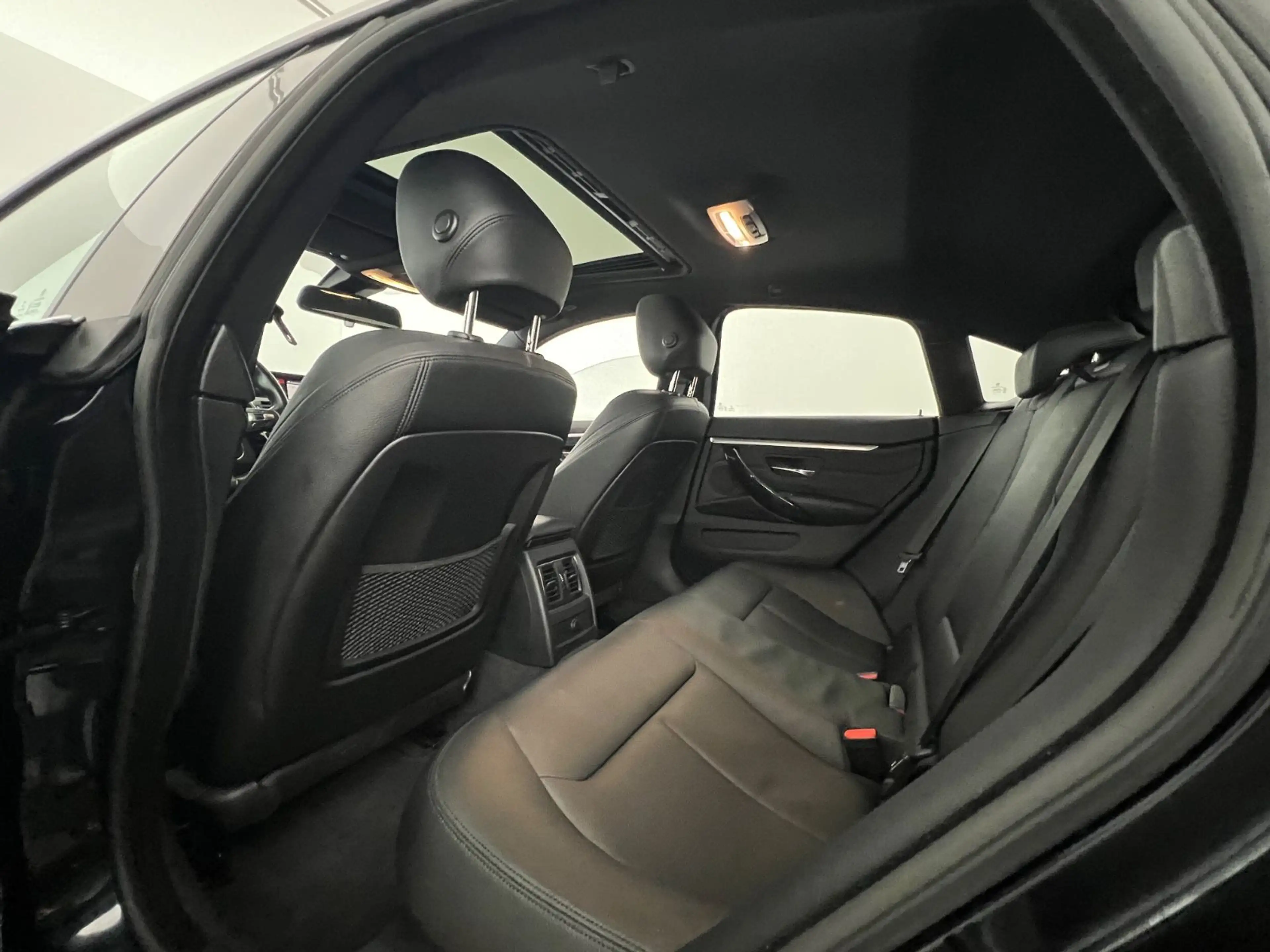 BMW 420 d xDrive M SPORT/ org. 34.000KM/ ALLRAD/ — photo 15