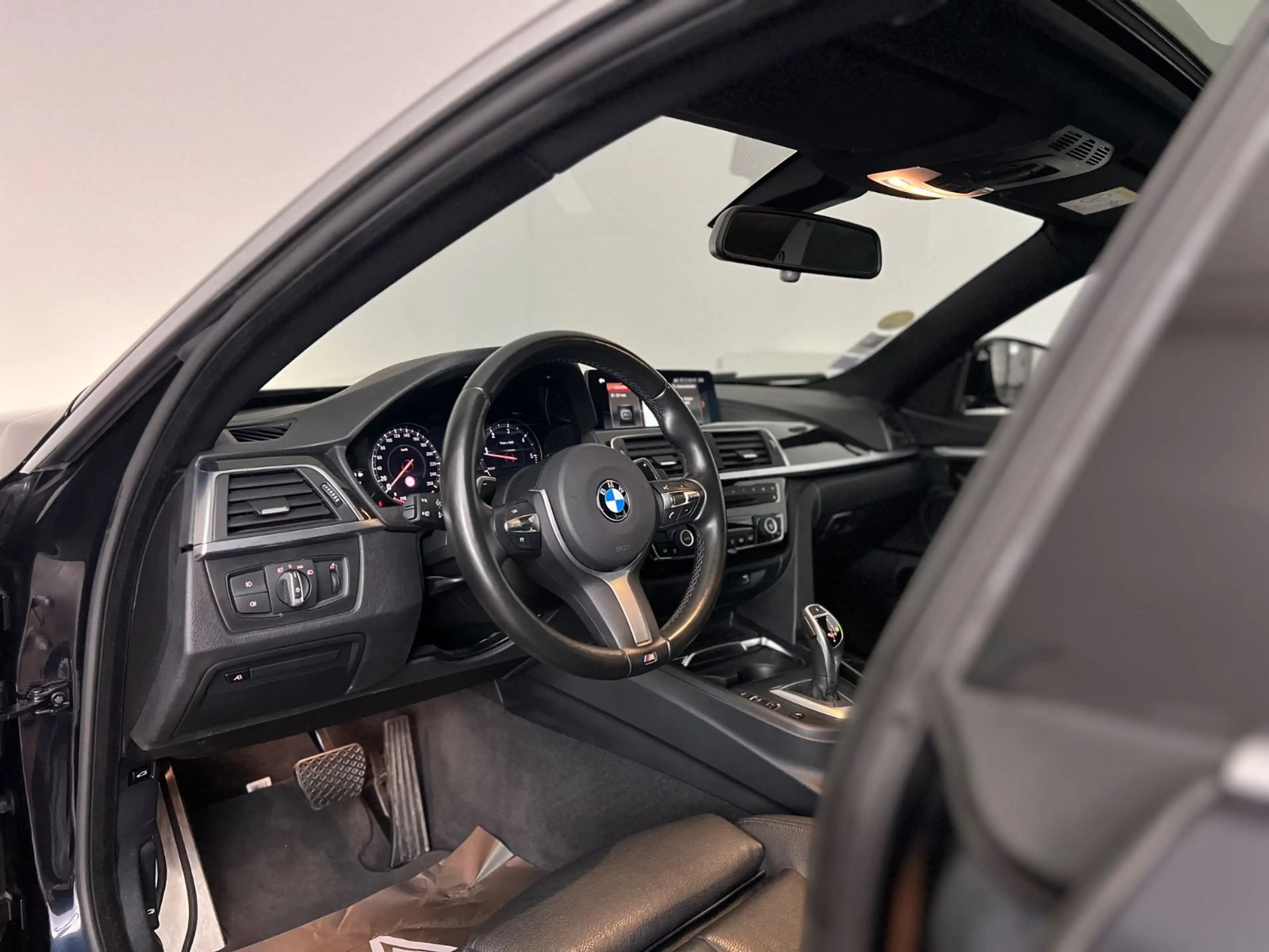 BMW 420 d xDrive M SPORT/ org. 34.000KM/ ALLRAD/ — photo 20