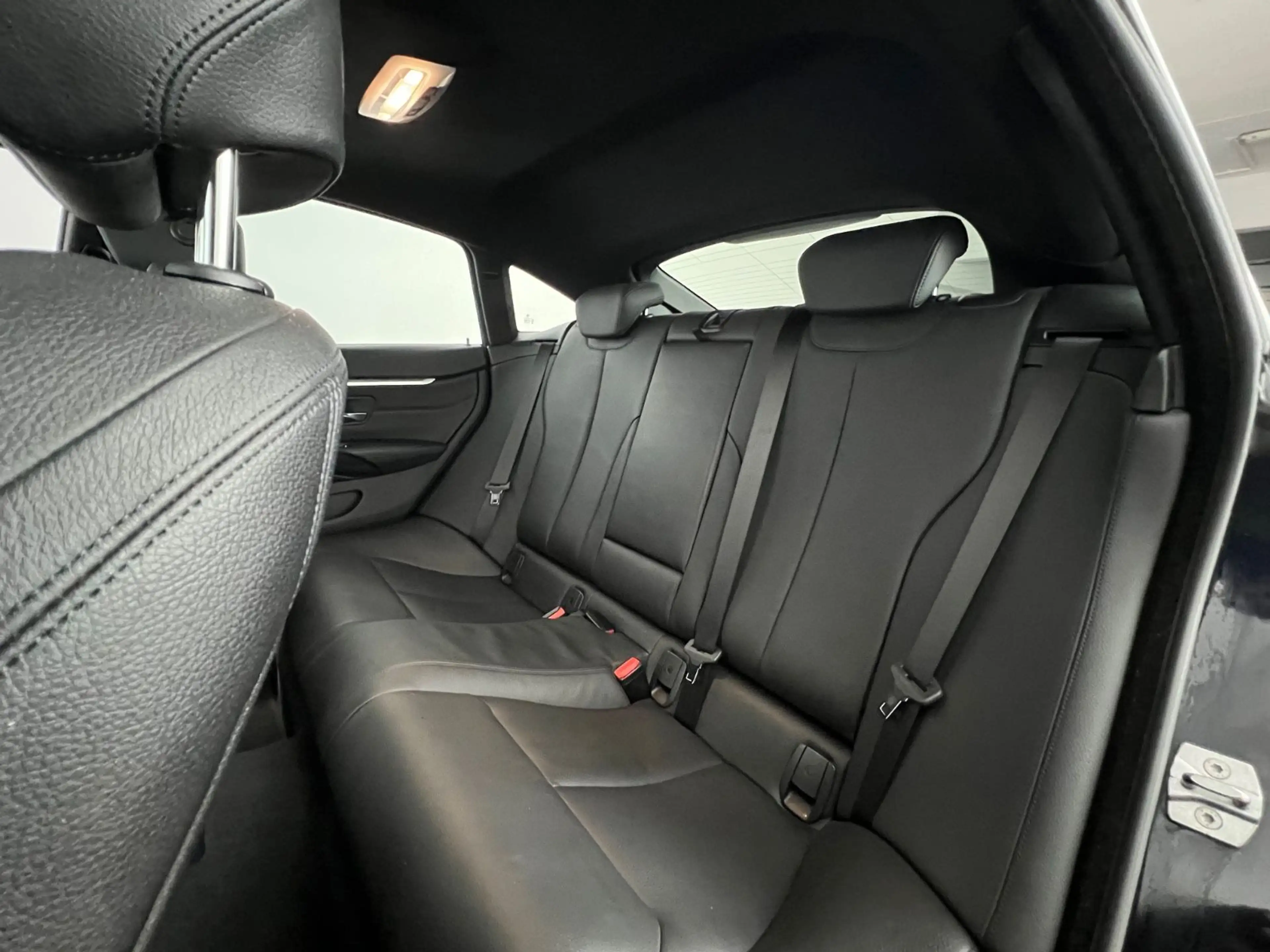 BMW 420 d xDrive M SPORT/ org. 34.000KM/ ALLRAD/ — photo 16
