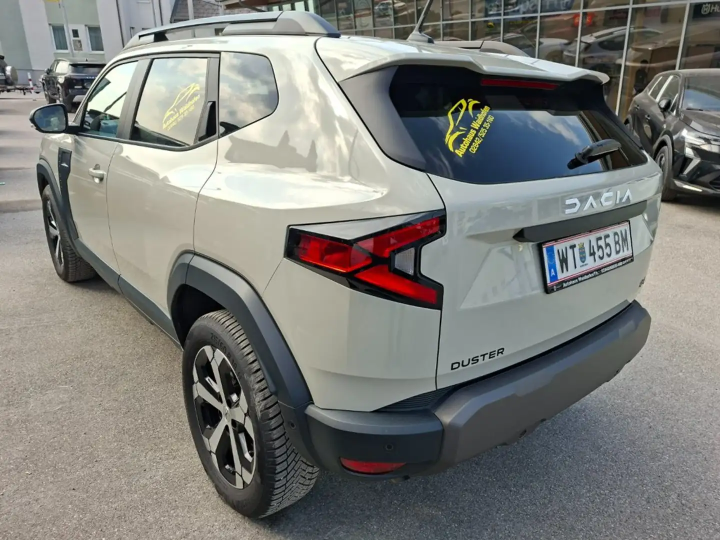 Dacia Duster 3 Journey TCe 130 4x4 Beige - 2