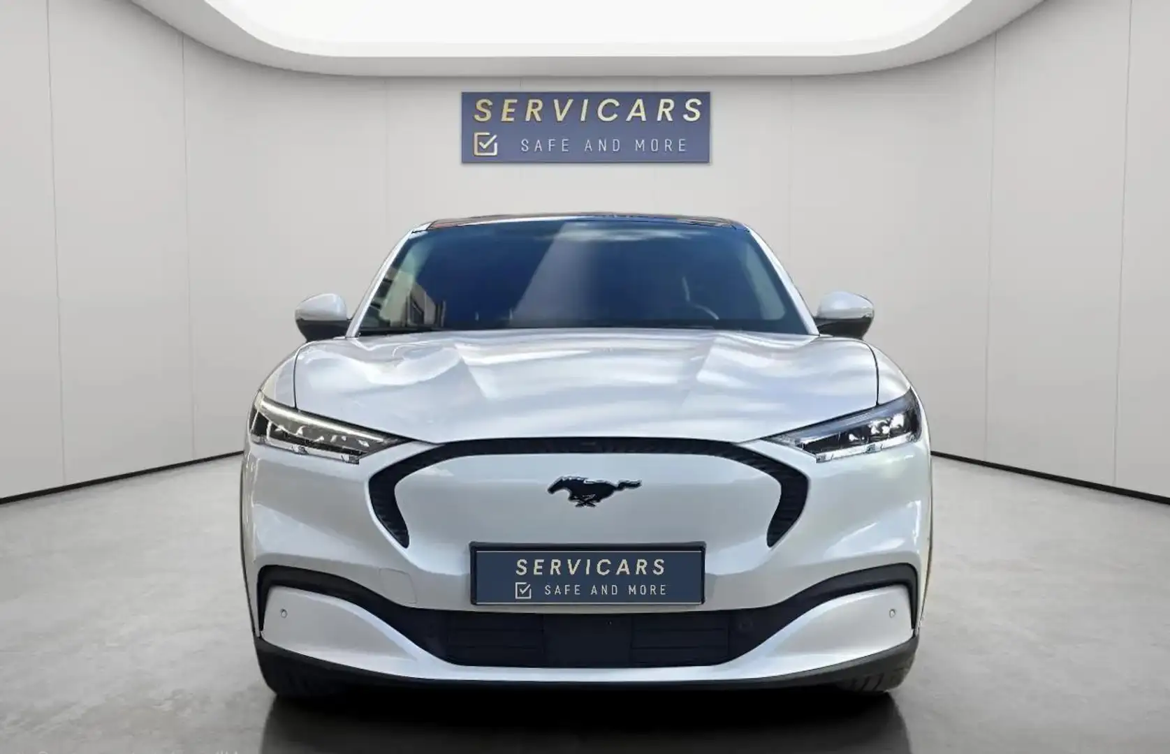 Ford Mustang Mach-E 76 kWh RWD PANO/B&O/360°/12 MOIS GARANTIE Weiß - 2