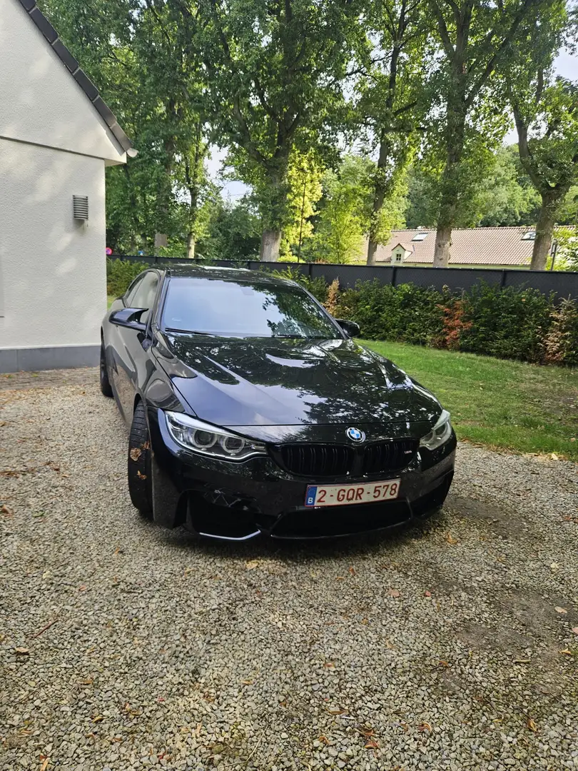 BMW M4 Coupe DKG M sport uitlaat - 1