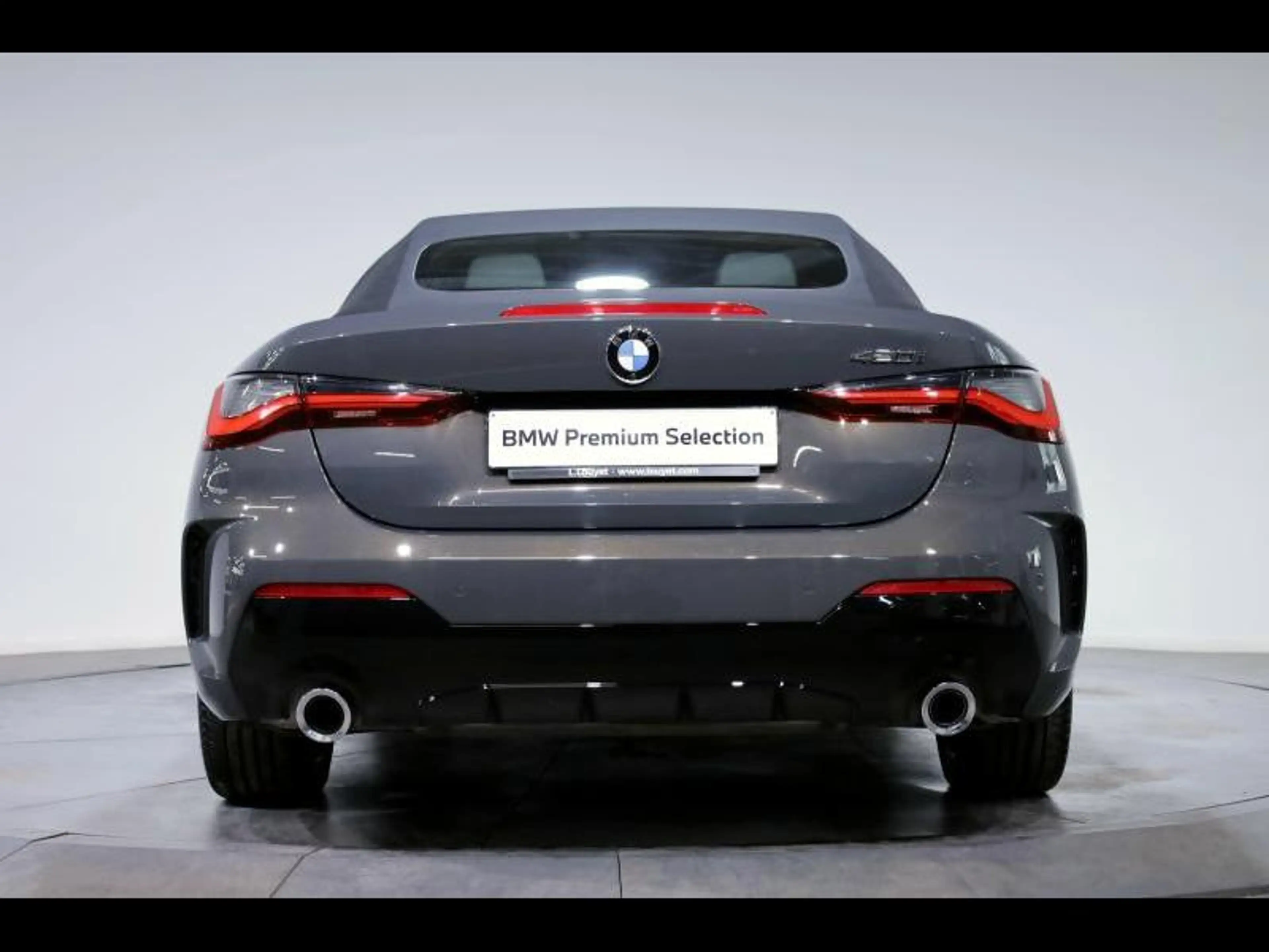 BMW 420 i Cabrio Kit M Sport — photo 9