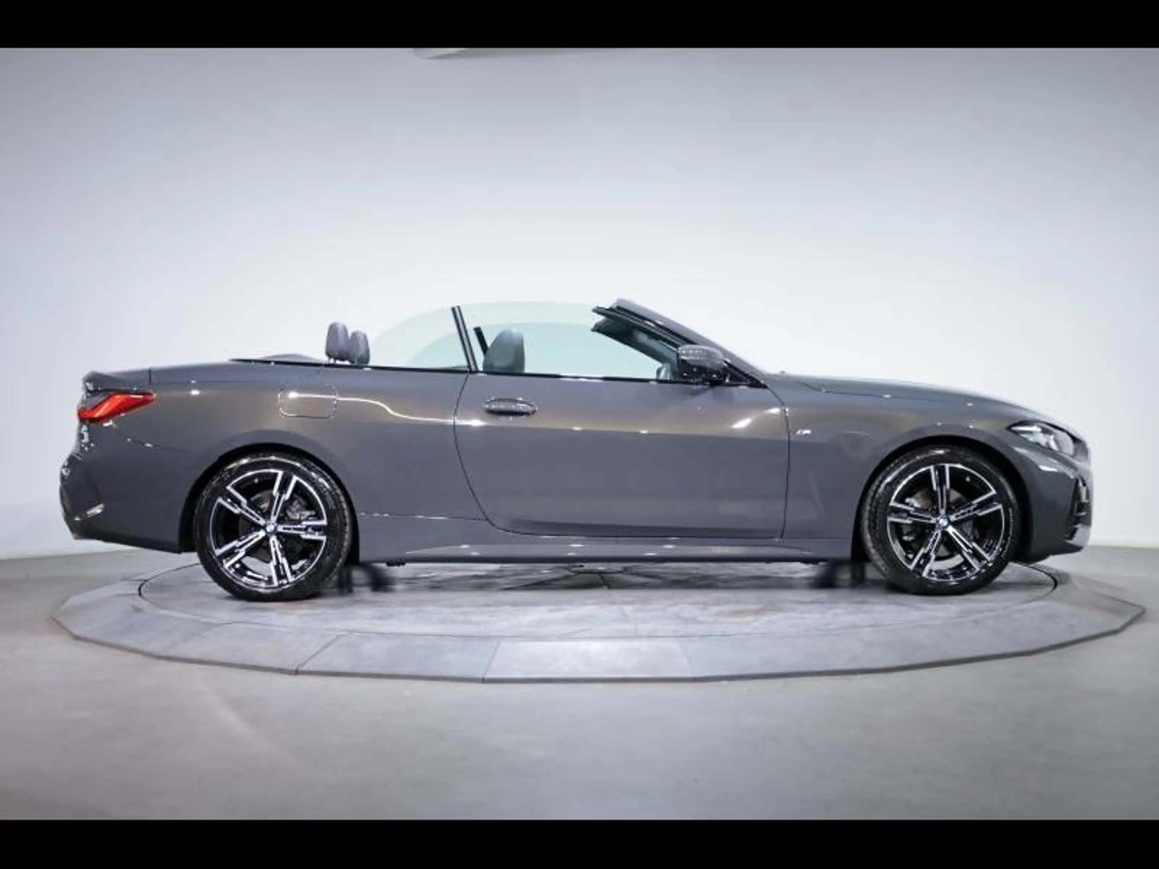 BMW 420 i Cabrio Kit M Sport — photo 3