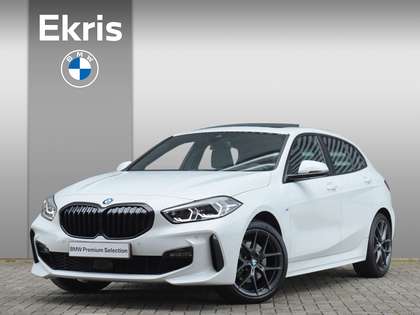 BMW 1 Serie 5-deurs 118i | High Executive / M Sportpak