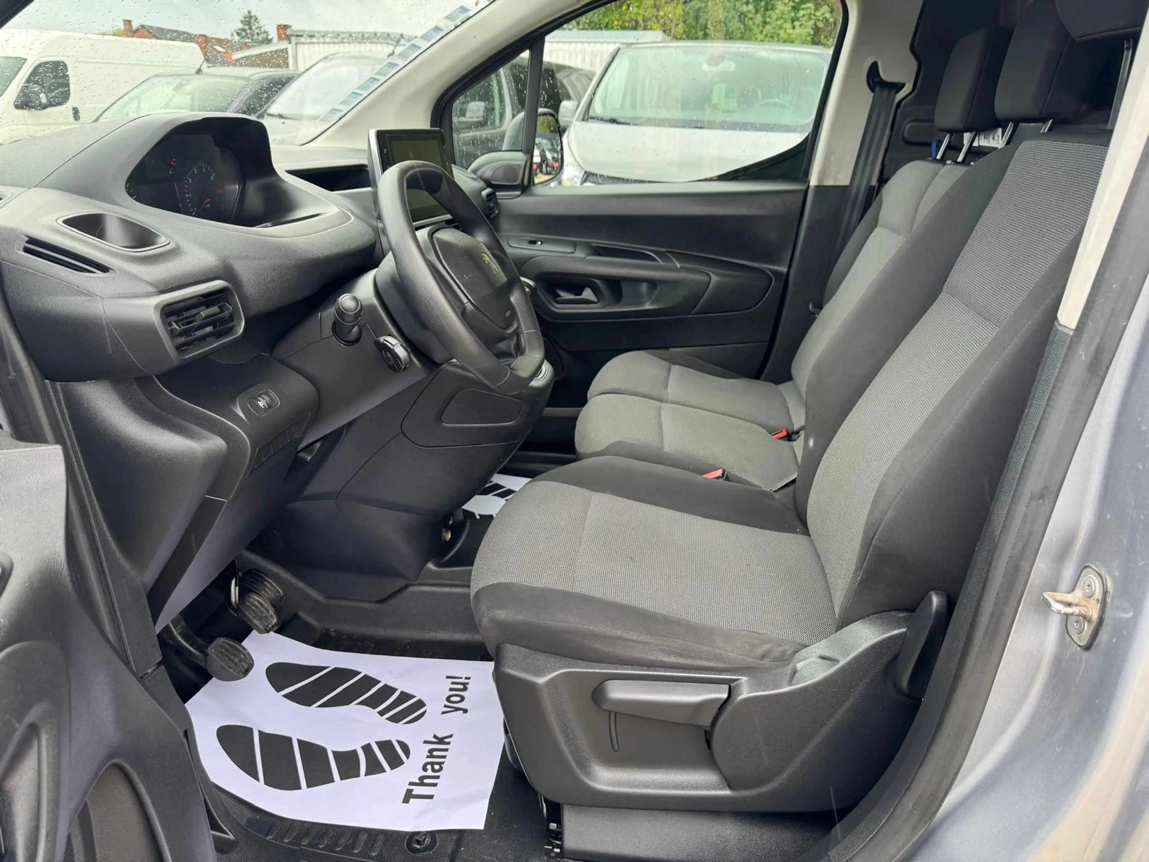 Peugeot Partner 1.2i/Utilitaire/3 places/Airco/Gps — photo 5