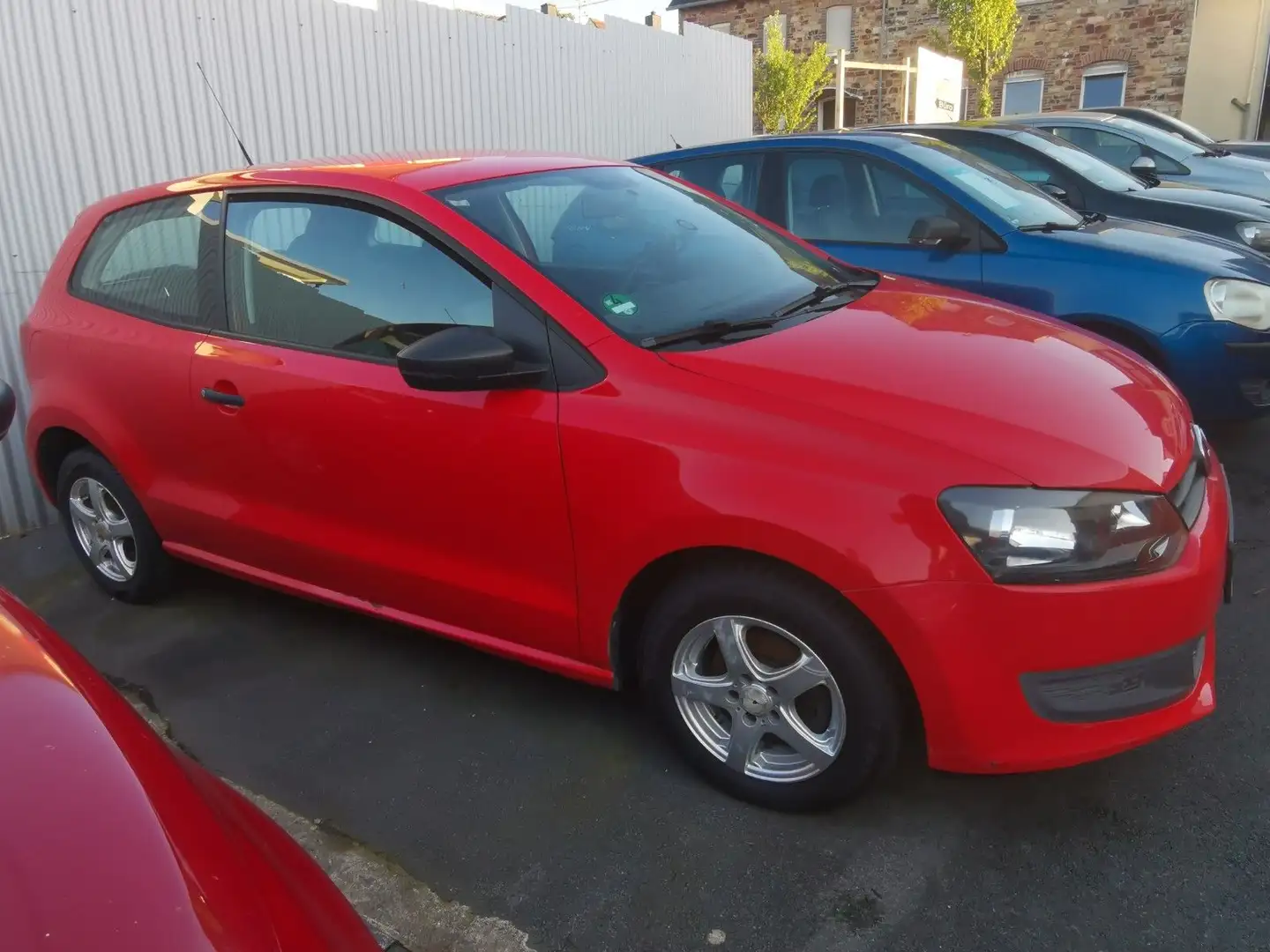 Volkswagen Polo V Trendline 1.2 Rot - 2