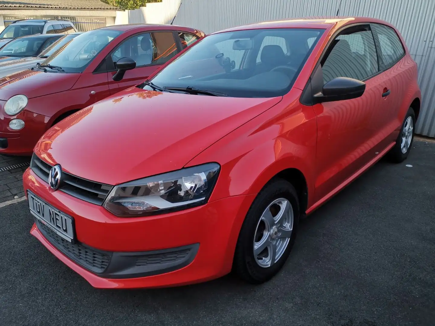 Volkswagen Polo V Trendline 1.2 Rot - 1
