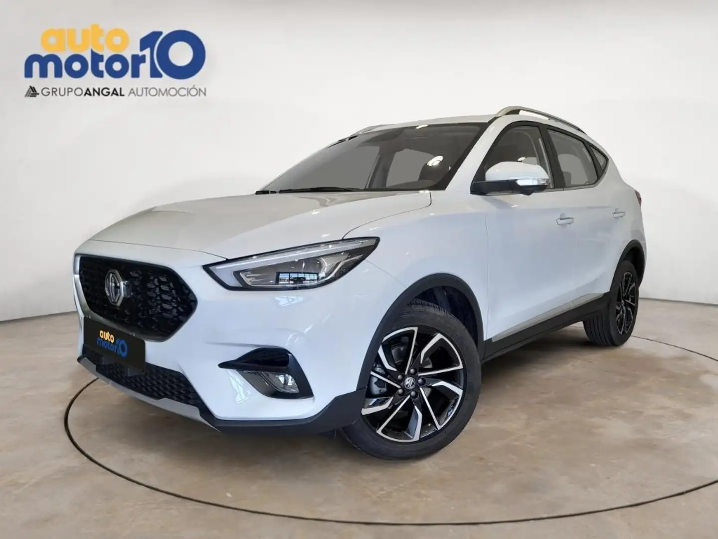 MG ZS 1.5 Luxury - 1