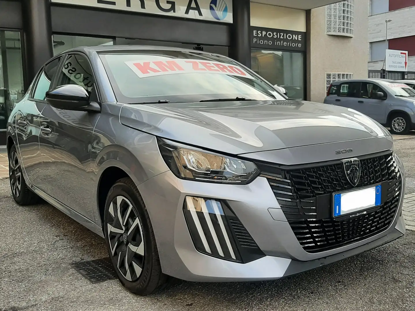 Peugeot 208 1.2 STYLE 100CV KM0 Nessun obbligo finanziamento Argento - 1