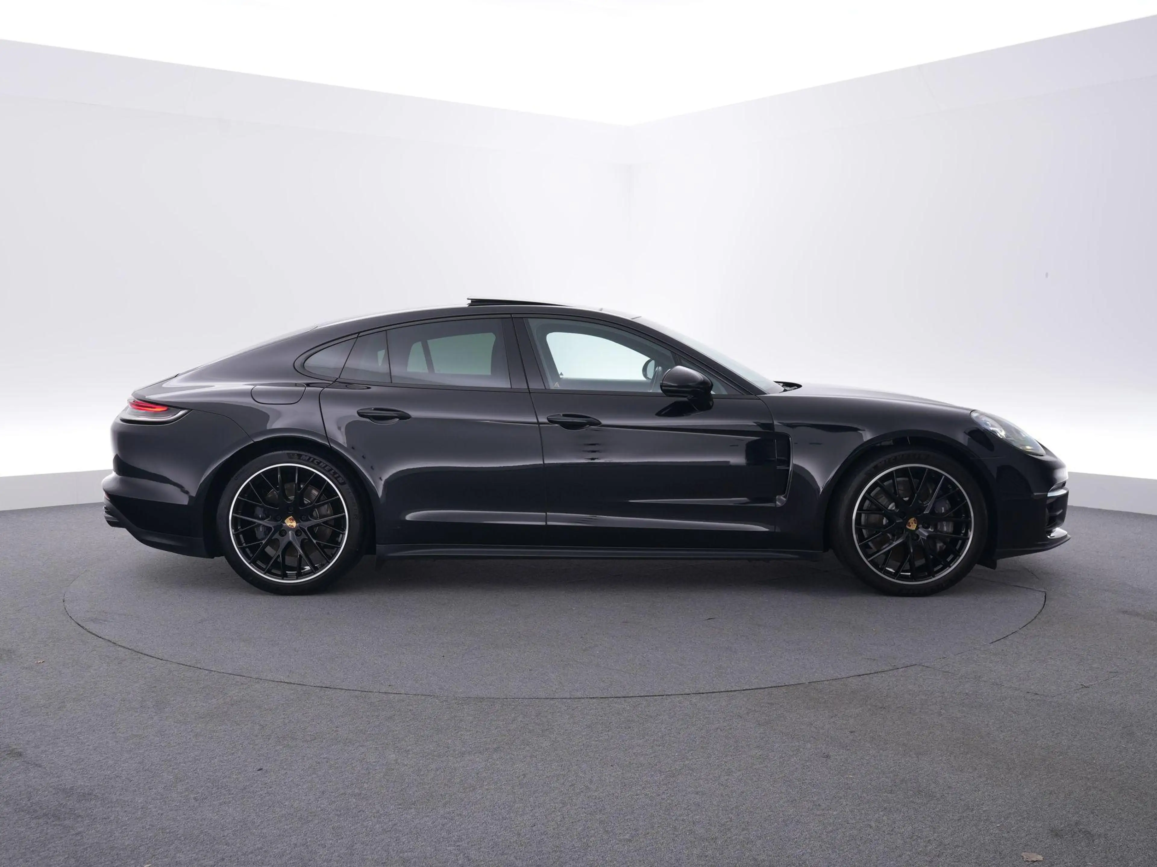 Porsche Panamera 2.9 4 E-Hybrid — photo 6