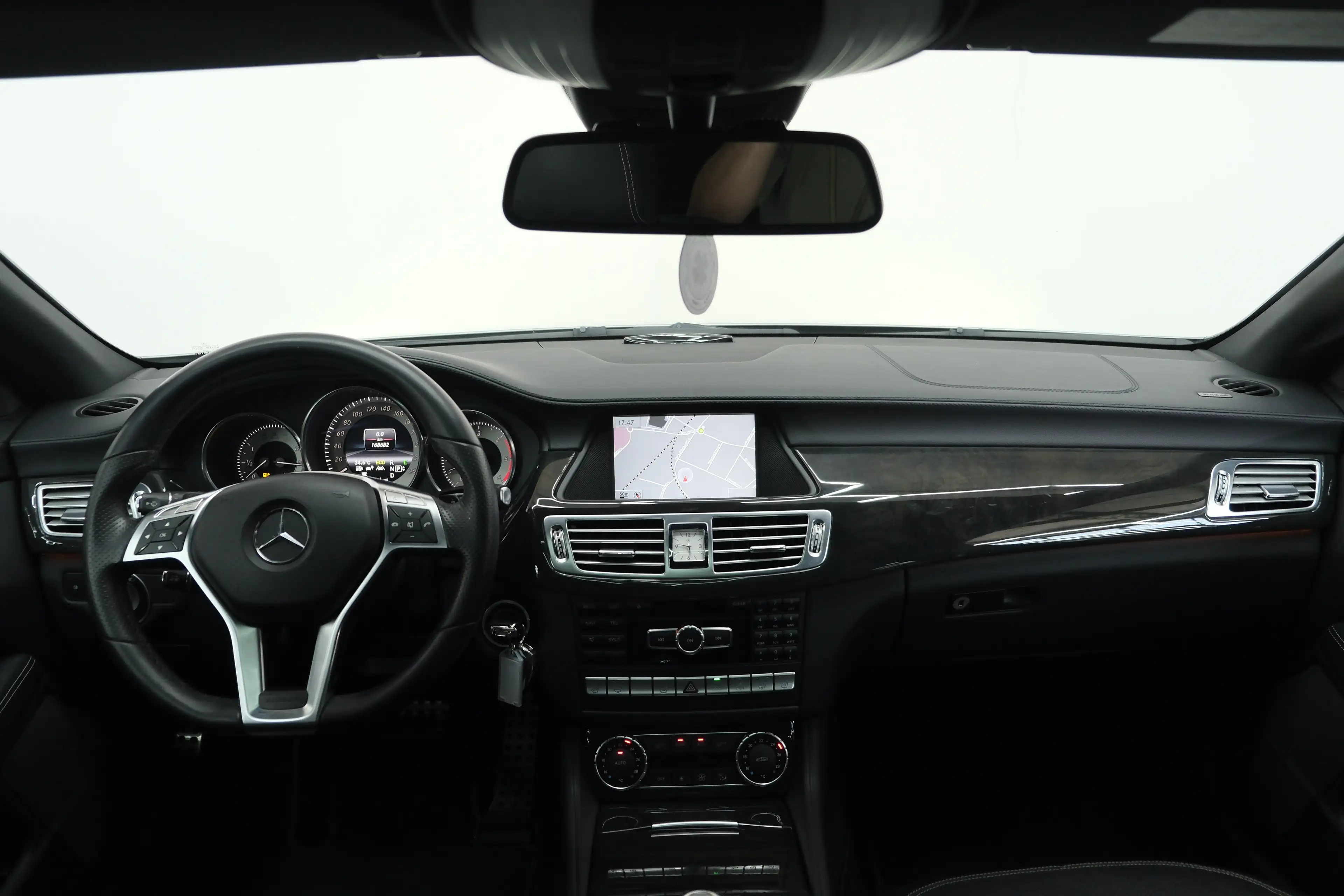 Mercedes-Benz CLS 350 CLS 350 CDI Shooting Brake 4M | AMG Line | TV — photo 11