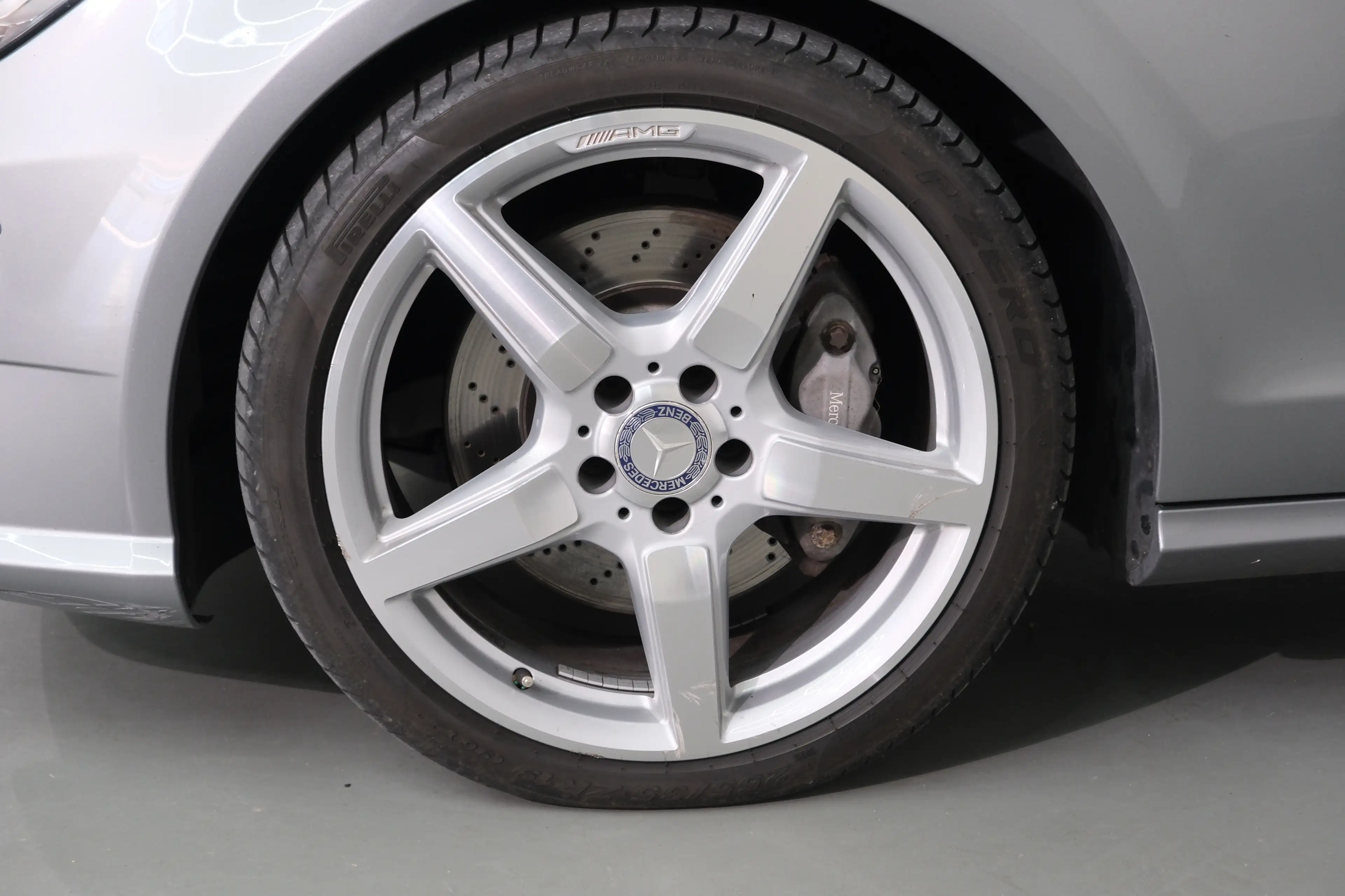 Mercedes-Benz CLS 350 CLS 350 CDI Shooting Brake 4M | AMG Line | TV — photo 10