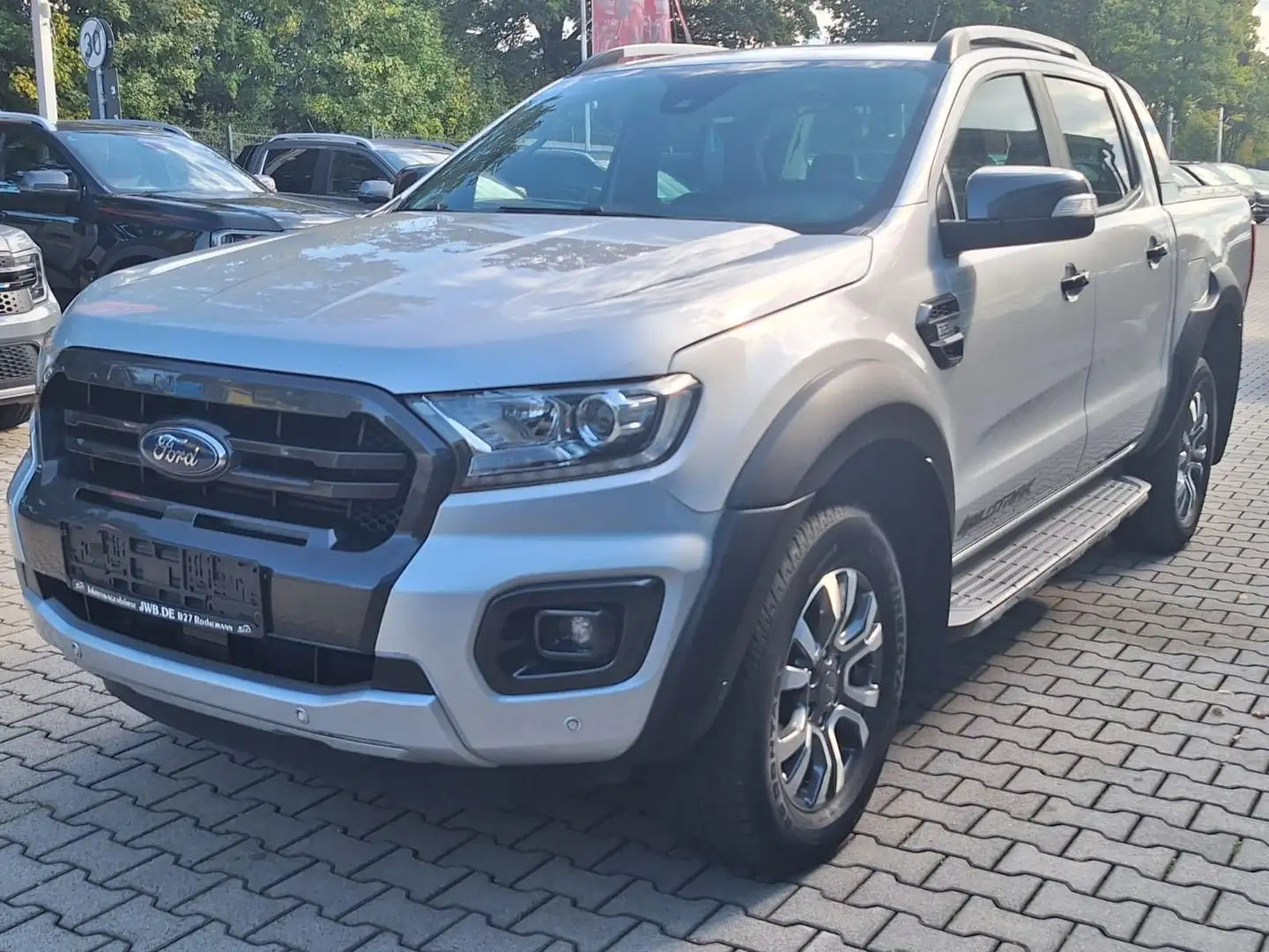 Ford Ranger Wildtrak 3,2 Doka 4x4 AHK 3,5t Rollo Diff Silber - 1