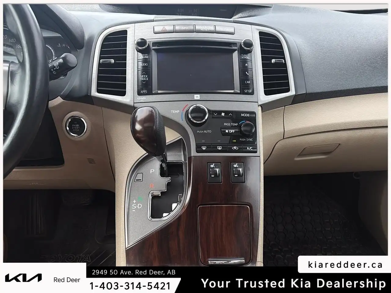 Toyota Venza снимка Toyota Venza