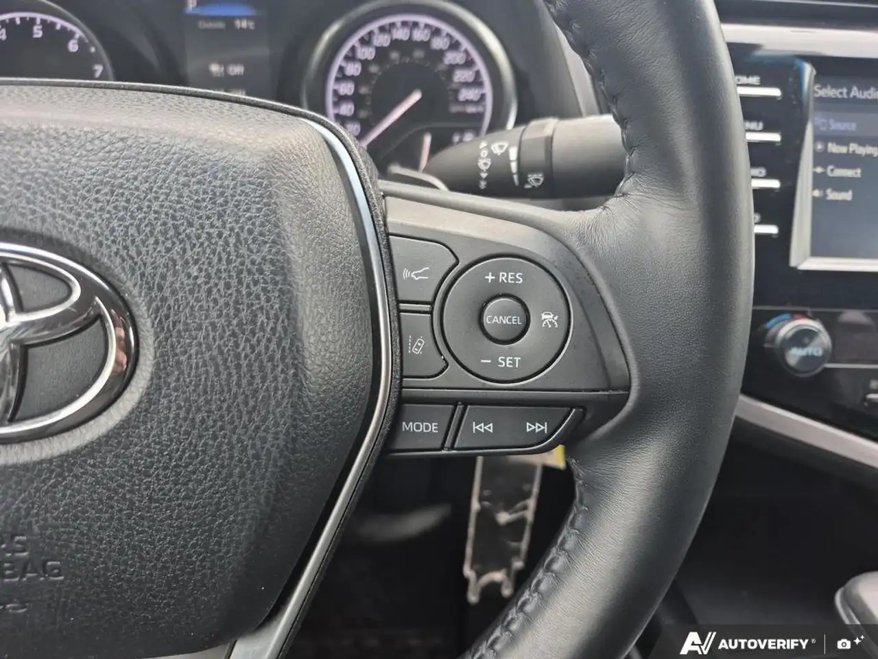 Toyota Camry снимка Toyota Camry