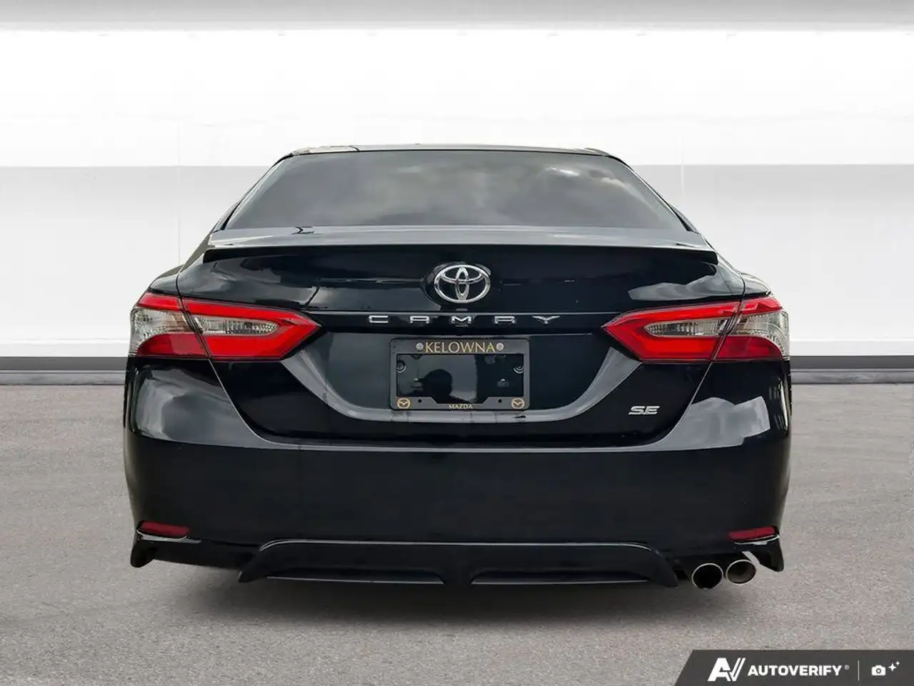 Toyota Camry снимка Toyota Camry