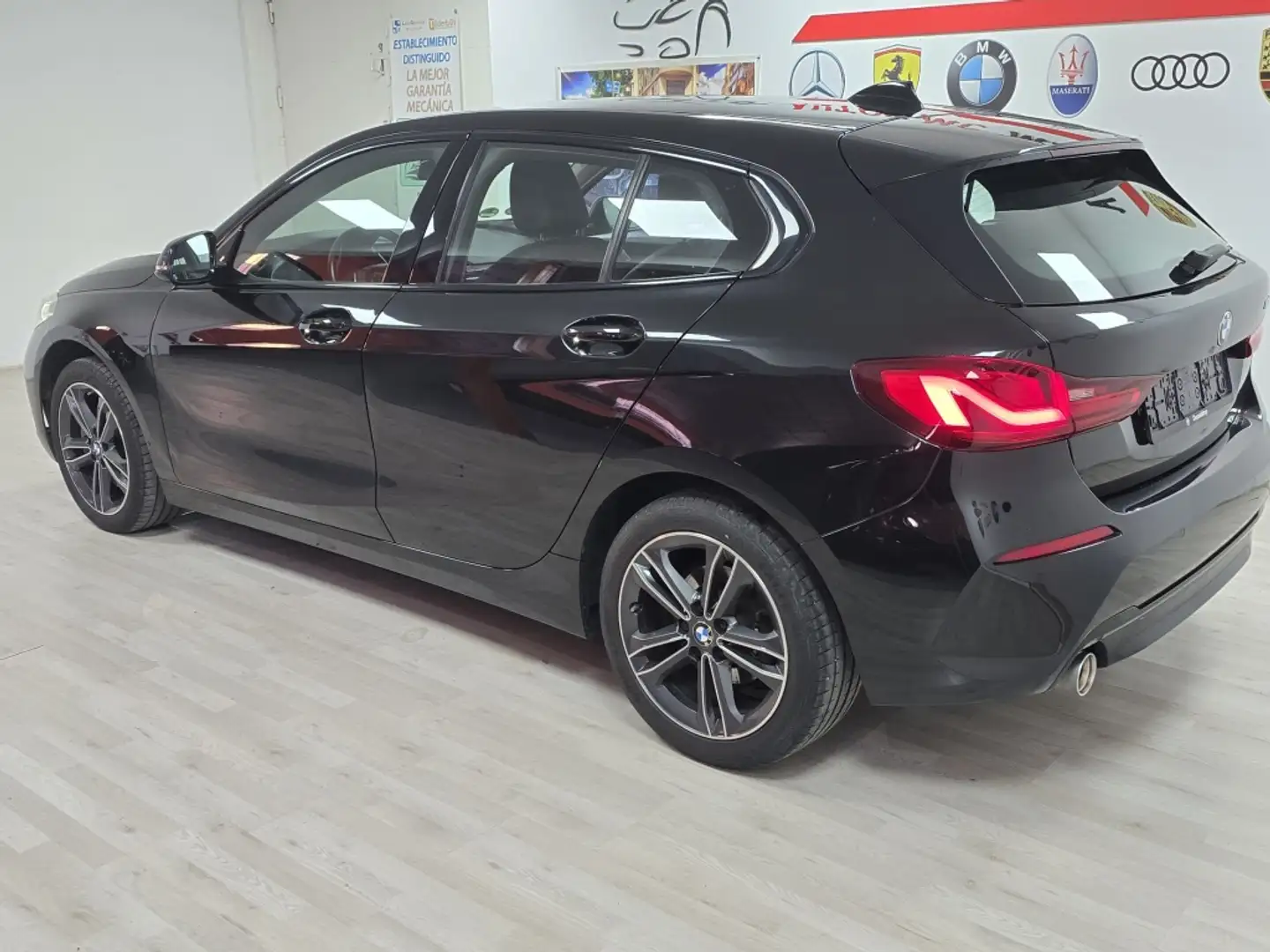BMW 118 118i Sport Blanc - 2
