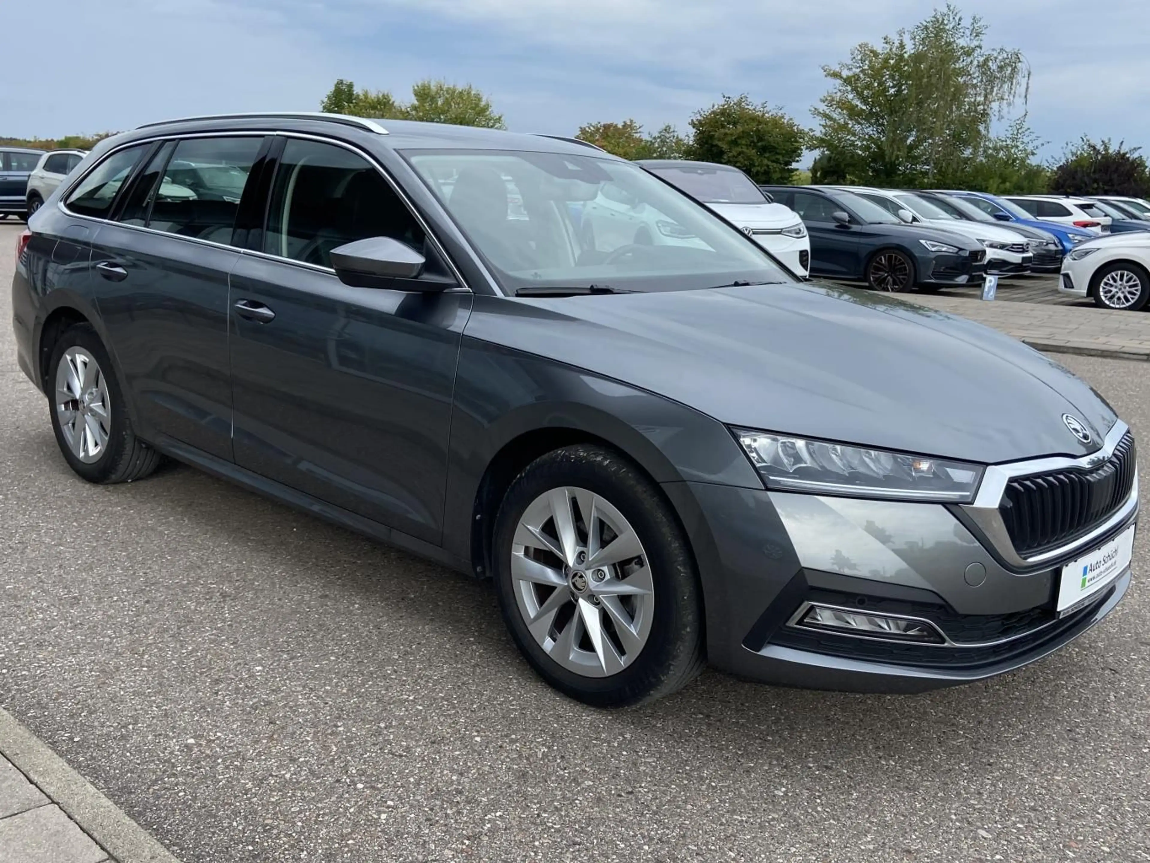 Skoda Octavia Combi 1.5 eTSI DSG Style HEAD-UP+SMART-L — photo 6