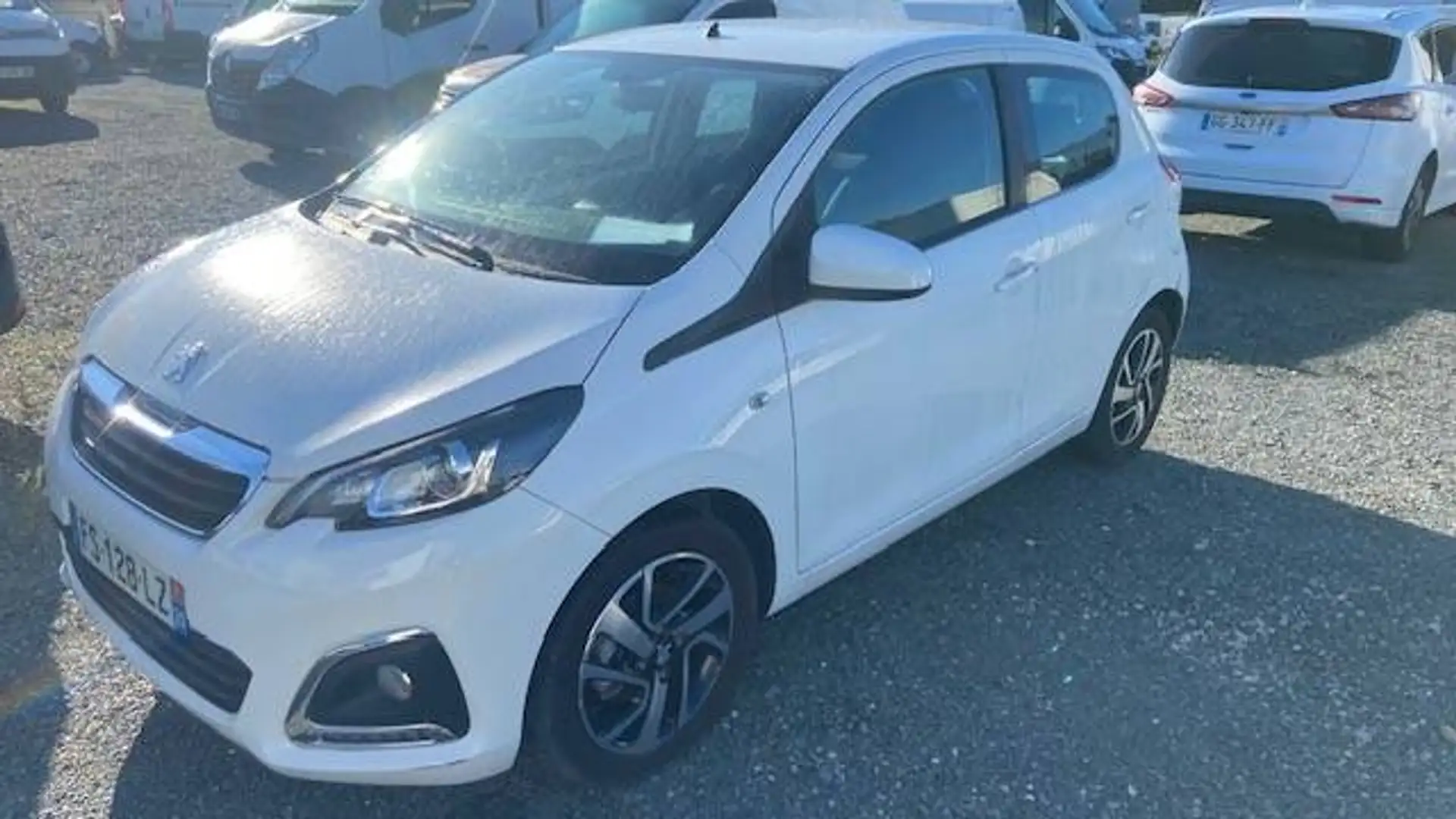 Peugeot 108 PEUGEOT 108 VTI 72 ALLURE S\u0026amp;S 2 PL Blanc - 2