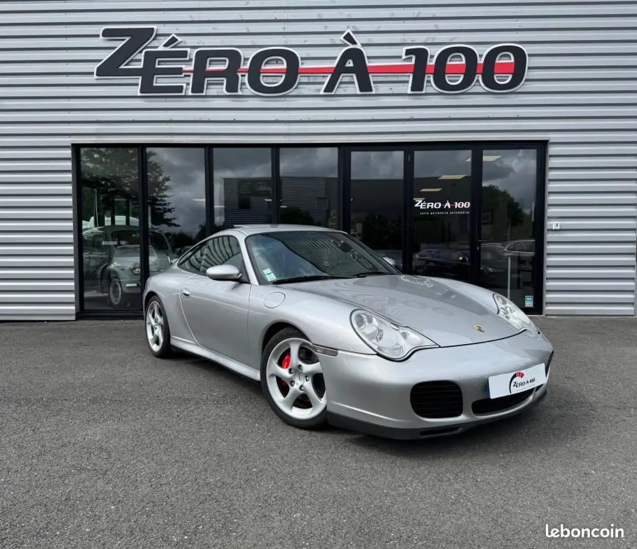 Porsche Carrera GT 4S - 1