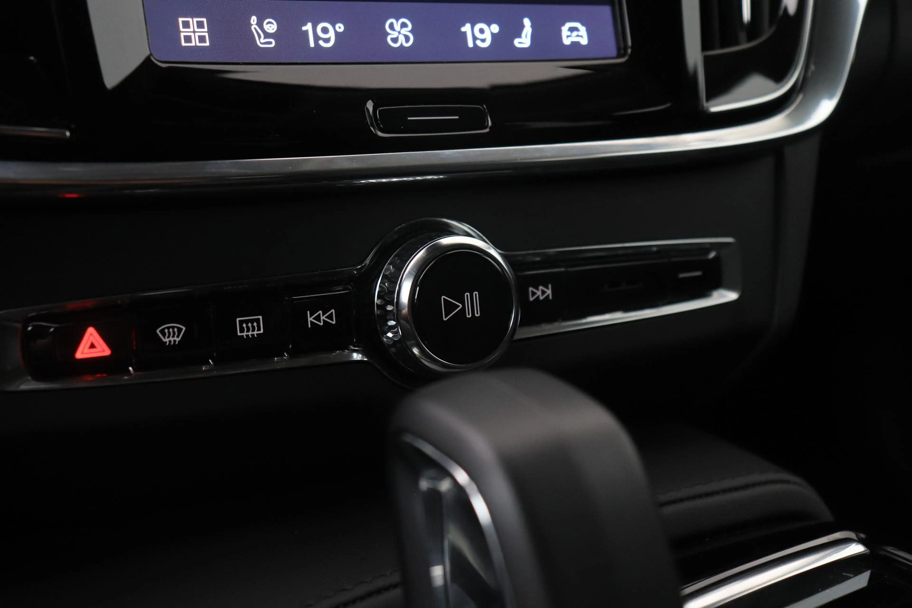 Volvo V90 T8 Plus Dark | Harman/Kardon | BLIS | Verwarmde Ac — photo 35