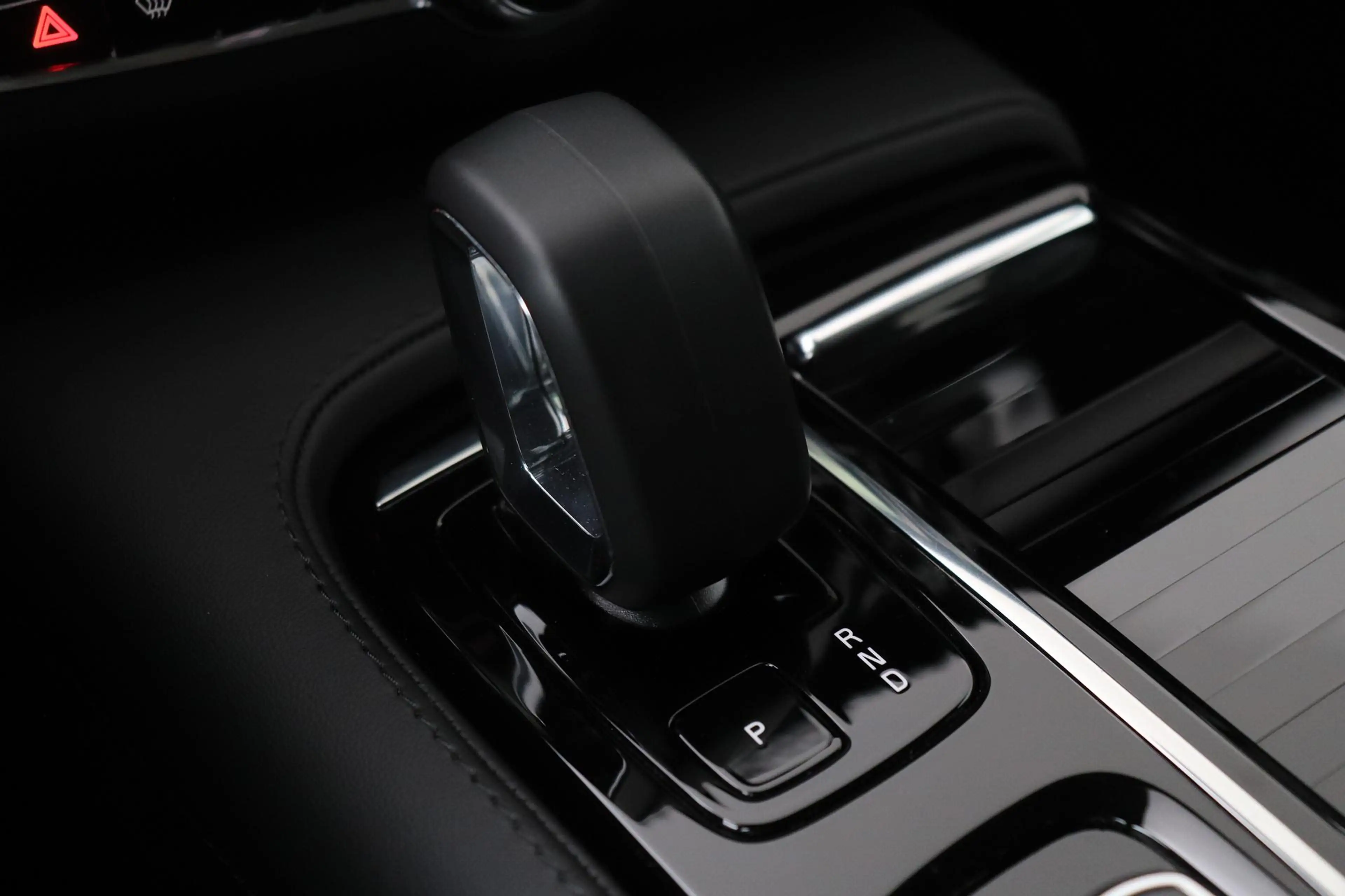 Volvo V90 T8 Plus Dark | Harman/Kardon | BLIS | Verwarmde Ac — photo 36