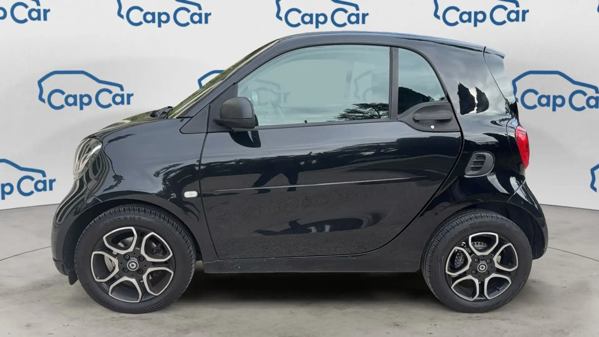 smart forTwo Coupe 1.0 71 BA6 Pure - Automatique Noir - 2