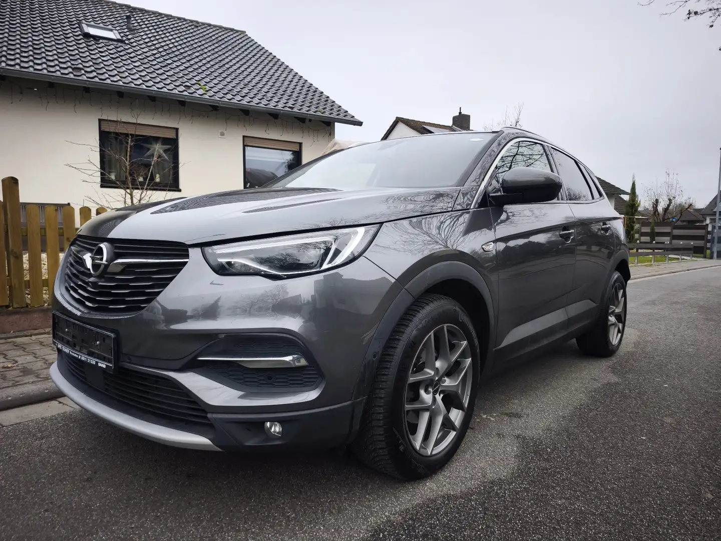 Opel Grandland X Grandland X 1.2 Start/Stop Automatik INNOVATION Grijs - 2
