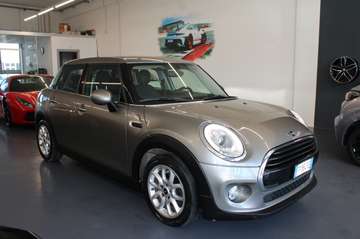 Mini IV F55 2018 5p 5p 1.5 Business auto