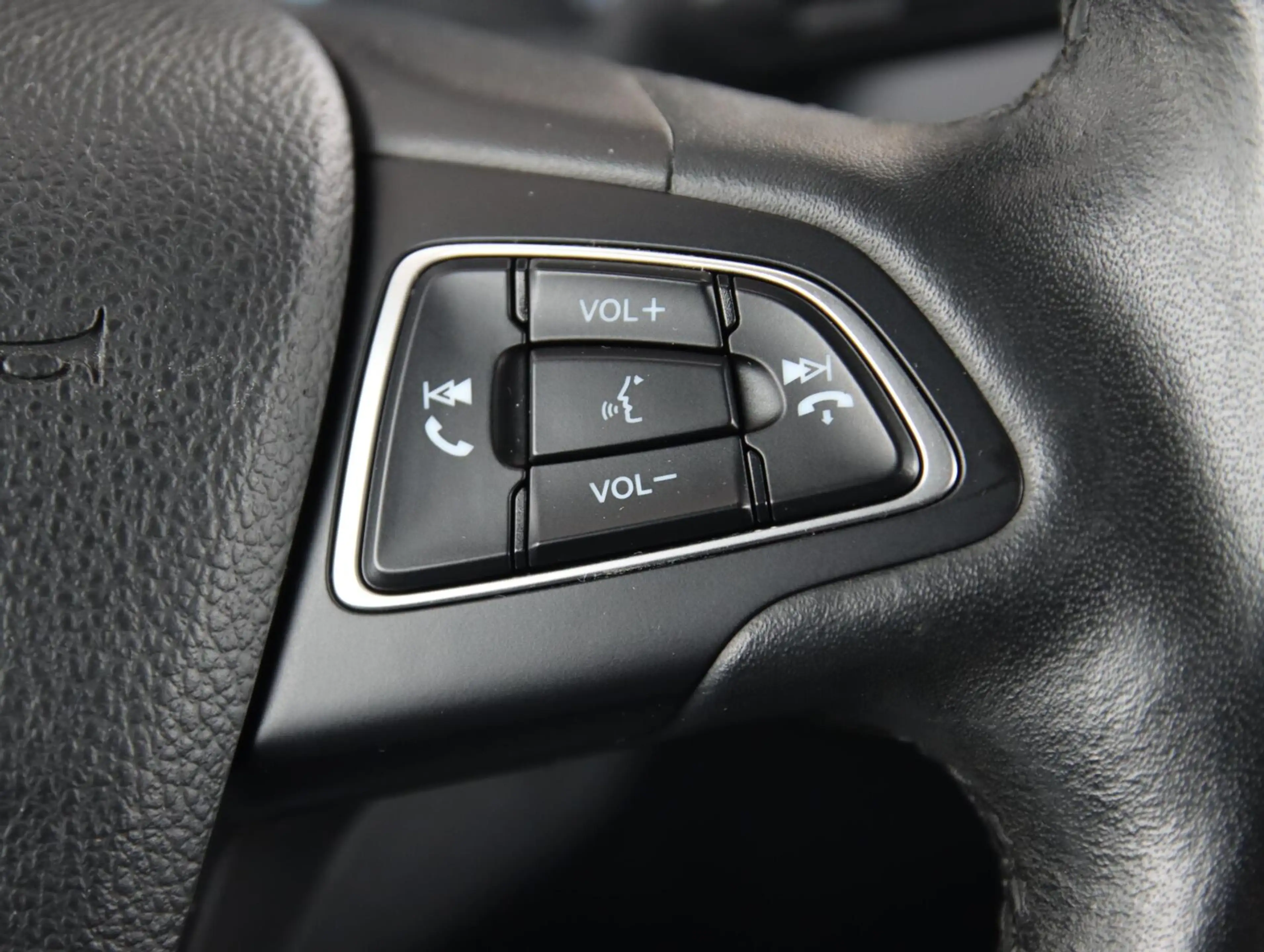 Ford EcoSport 1.0 EcoBoost Connected | BTW auto — photo 36