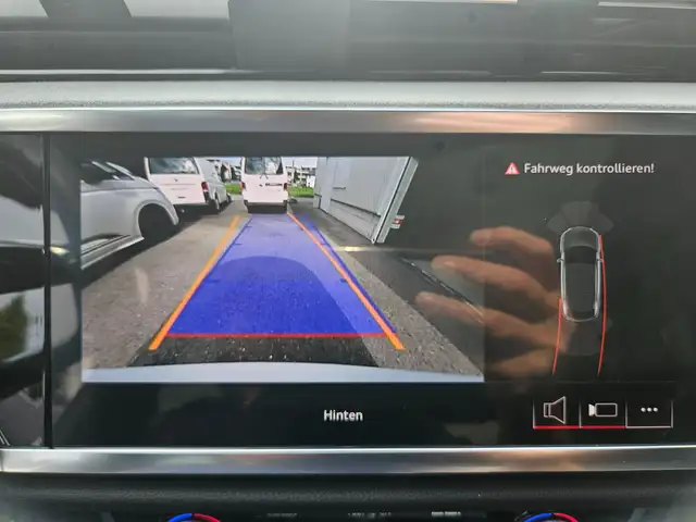 Audi Q3 Sportback 40 TDI quattro admired prompt lieferbar Ansicht 18