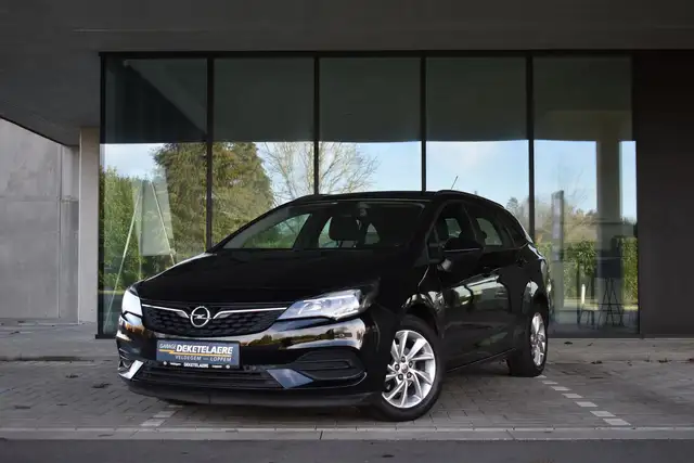 Opel Astra main image