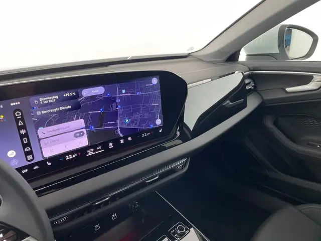 Audi A6 view 10